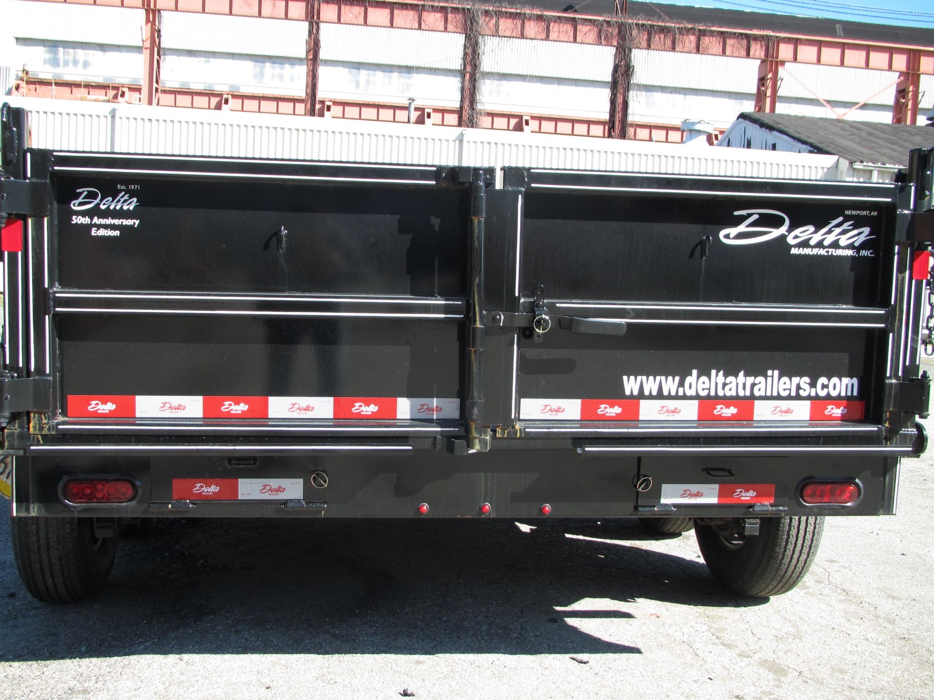 NEW DELTA 14FT. HYDRAULIC DUMP TRAILER - Image 4 of 7