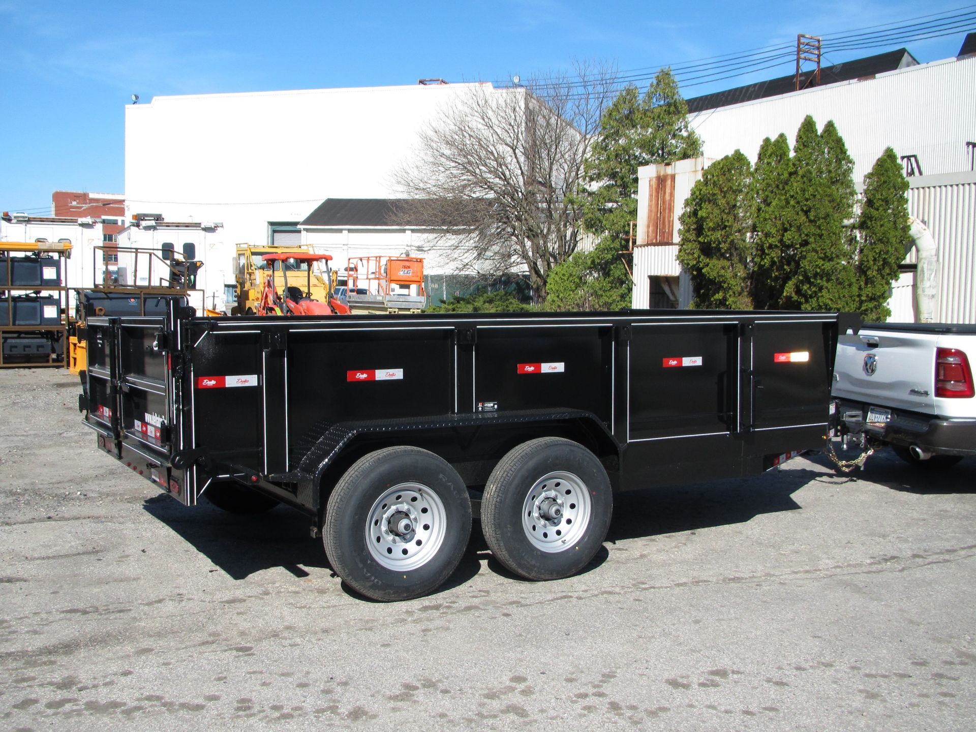 NEW DELTA 14FT. HYDRAULIC DUMP TRAILER - Image 2 of 7