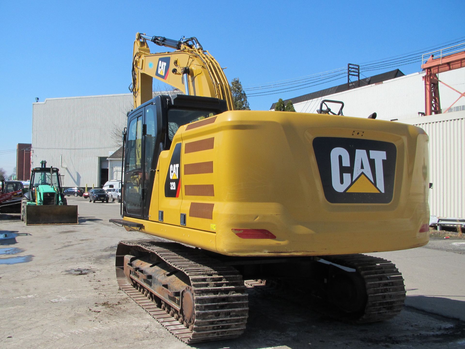 2018 Caterpillar 320 Hydraulic Excavator - Image 2 of 25