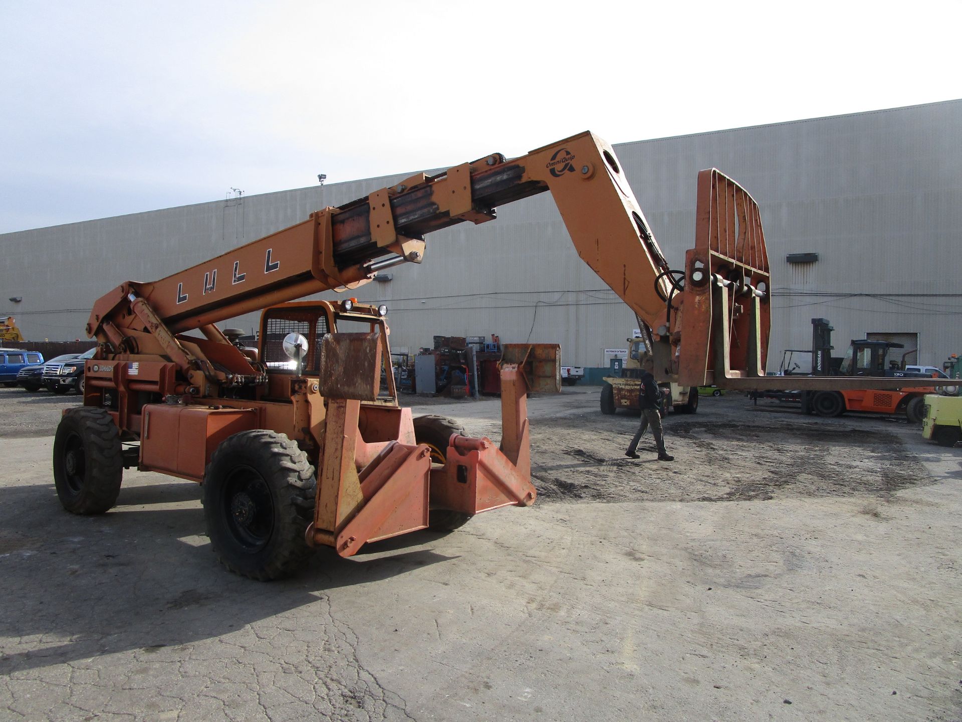 Lull 1044C-54 10,000 lb Telescopic Forklift - Image 7 of 14