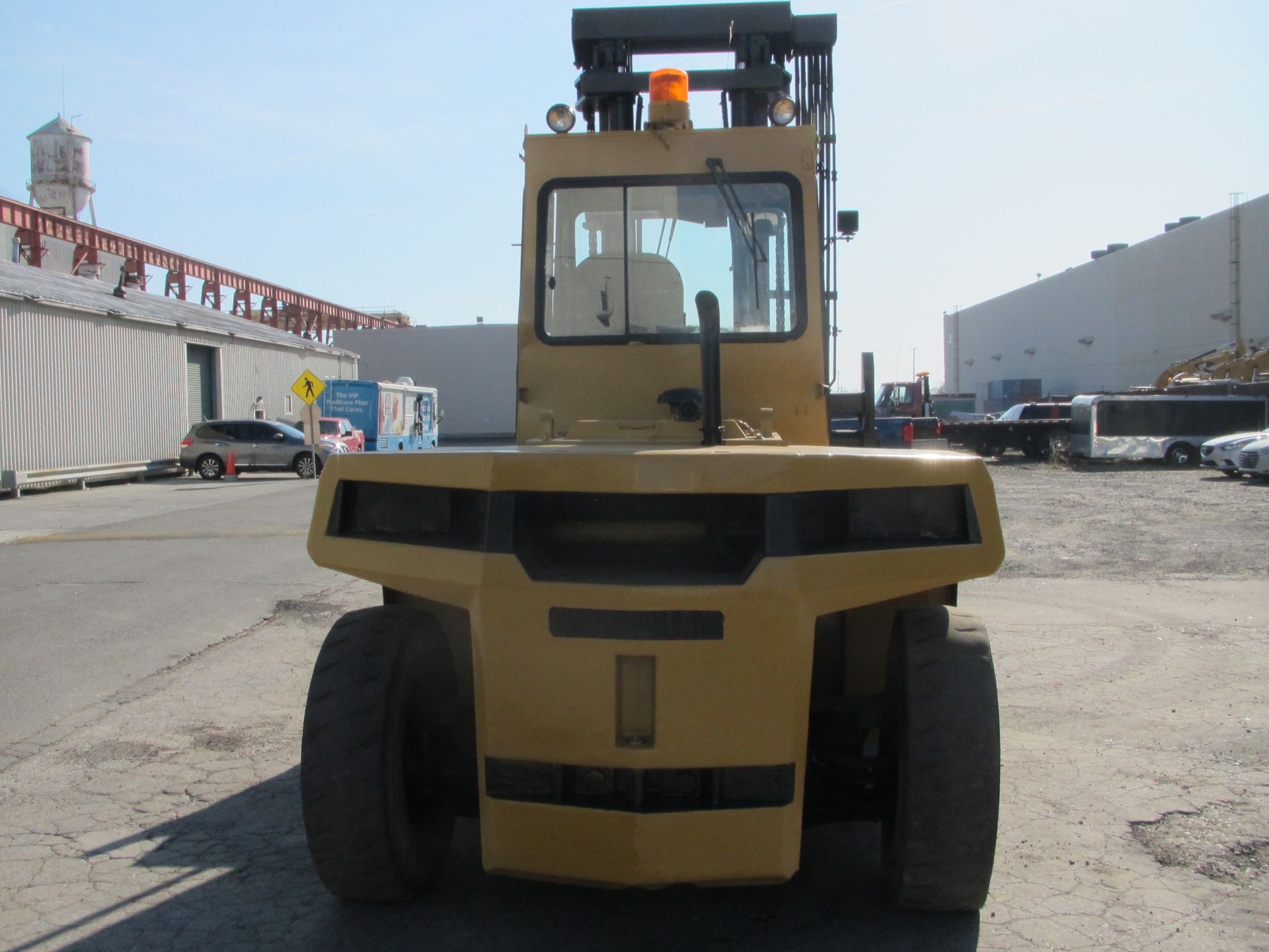 Caterpillar DP135 30,000 lb Forklift - Image 4 of 14