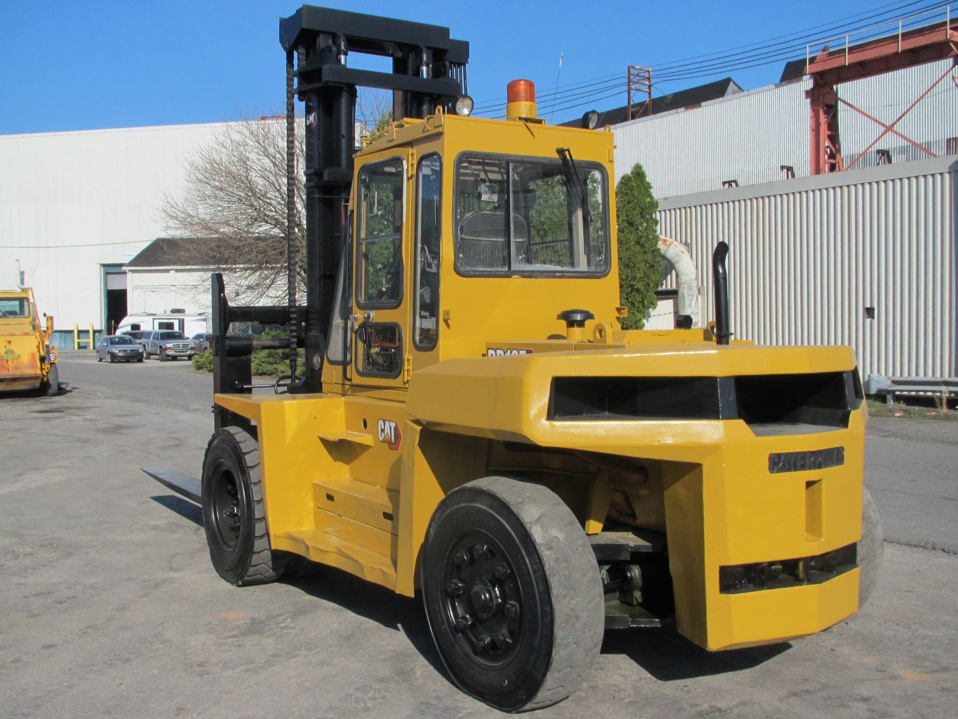 Caterpillar DP135 30,000 lb Forklift - Image 6 of 14