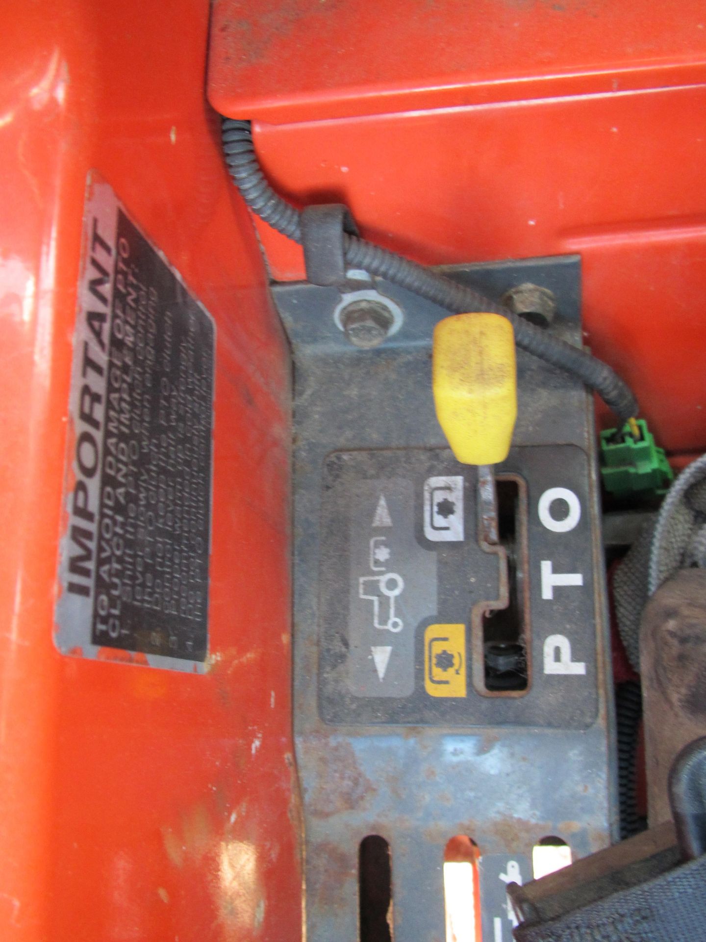 Kubota L3130D Tractor - Image 9 of 17