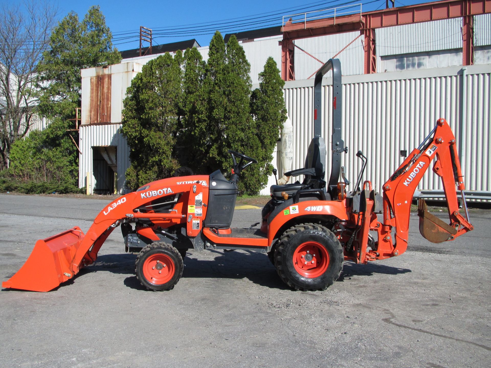 2018 Kubota BX23S Backhoe - Image 2 of 11