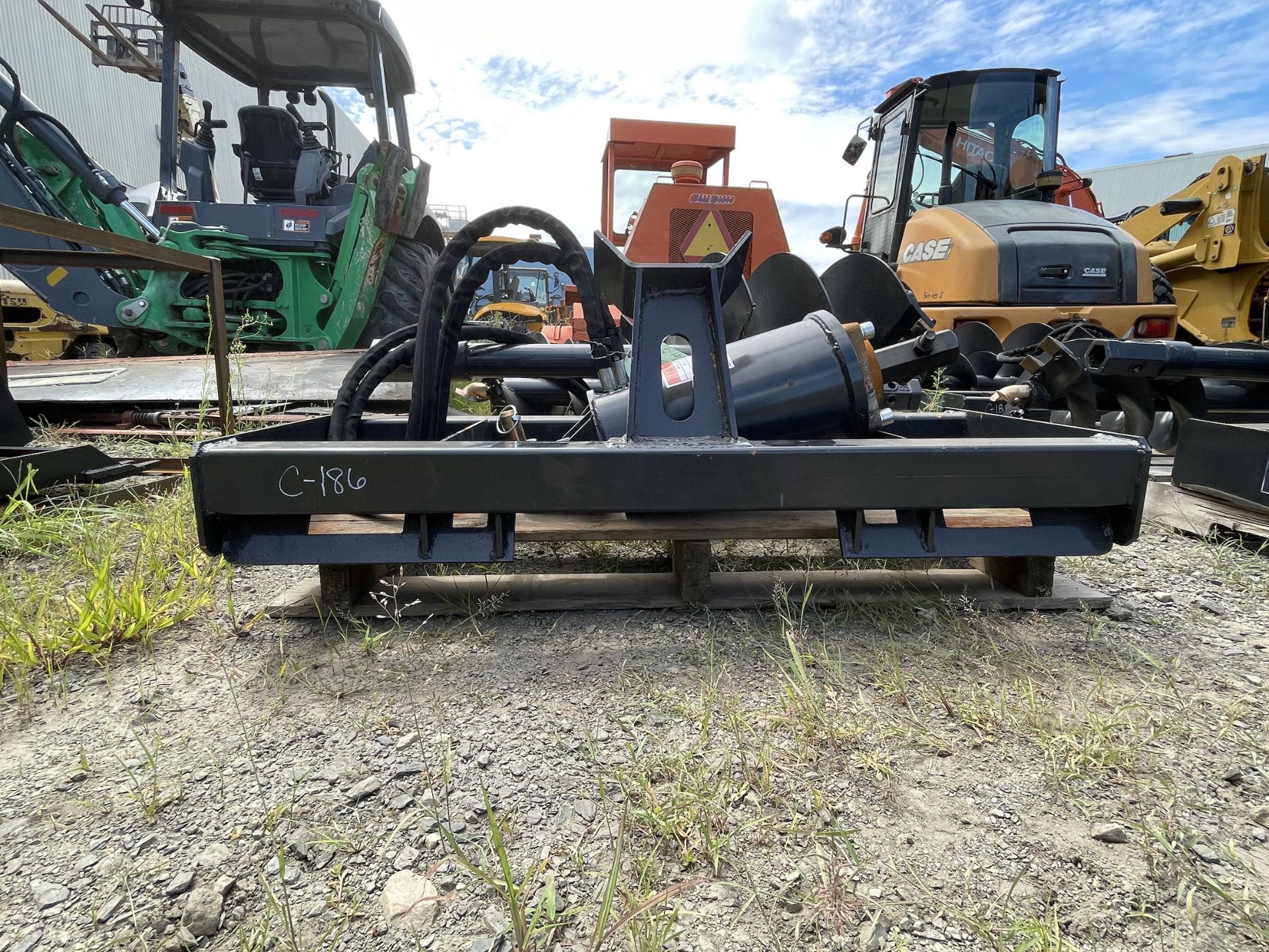 New Wolverine Skid Steer Auger Attachment (C186) - Image 2 of 7