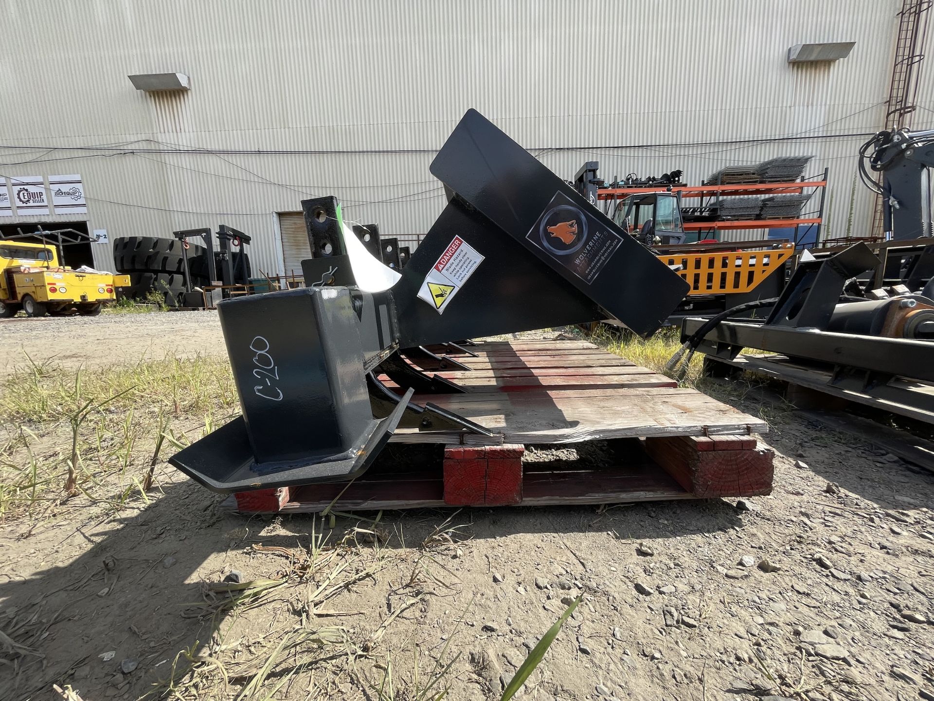 New Wolverine Skid Steer Ripper (C200) - Image 3 of 6