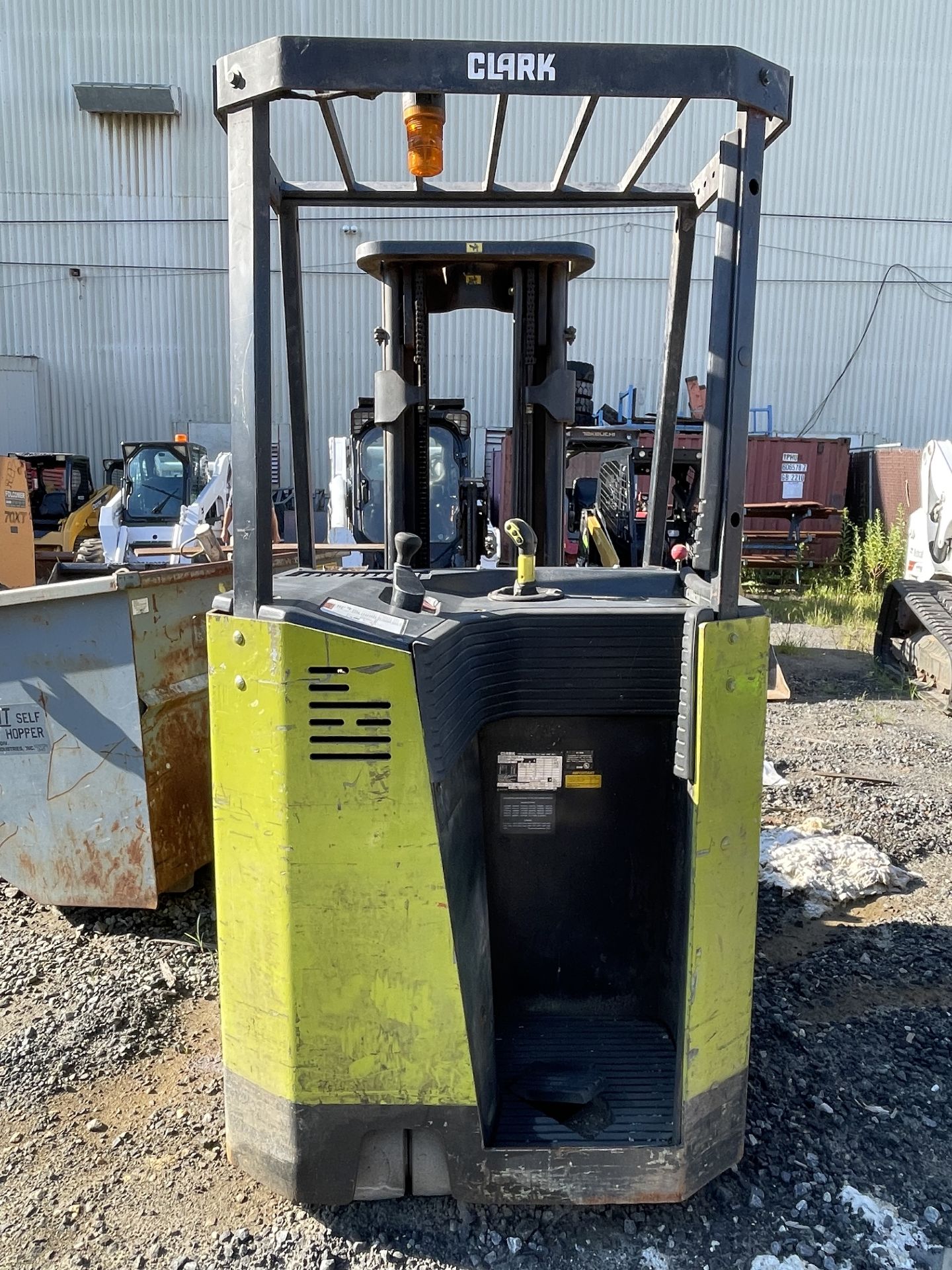 Clark ESM1115S Forklift