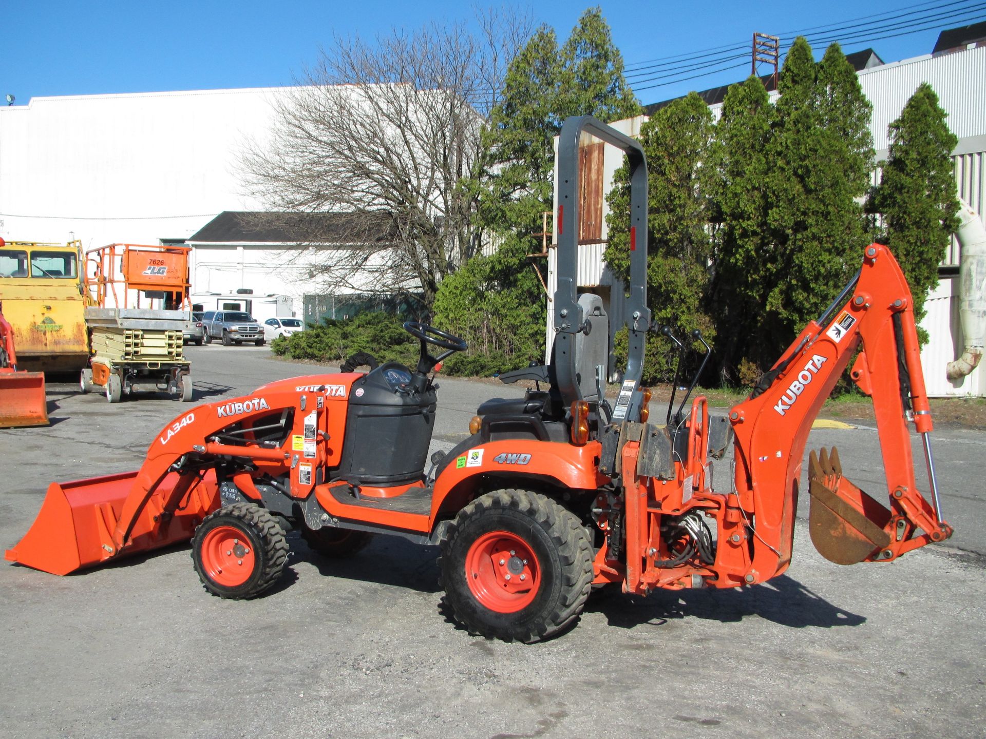 2018 Kubota BX23S Backhoe - Image 3 of 11