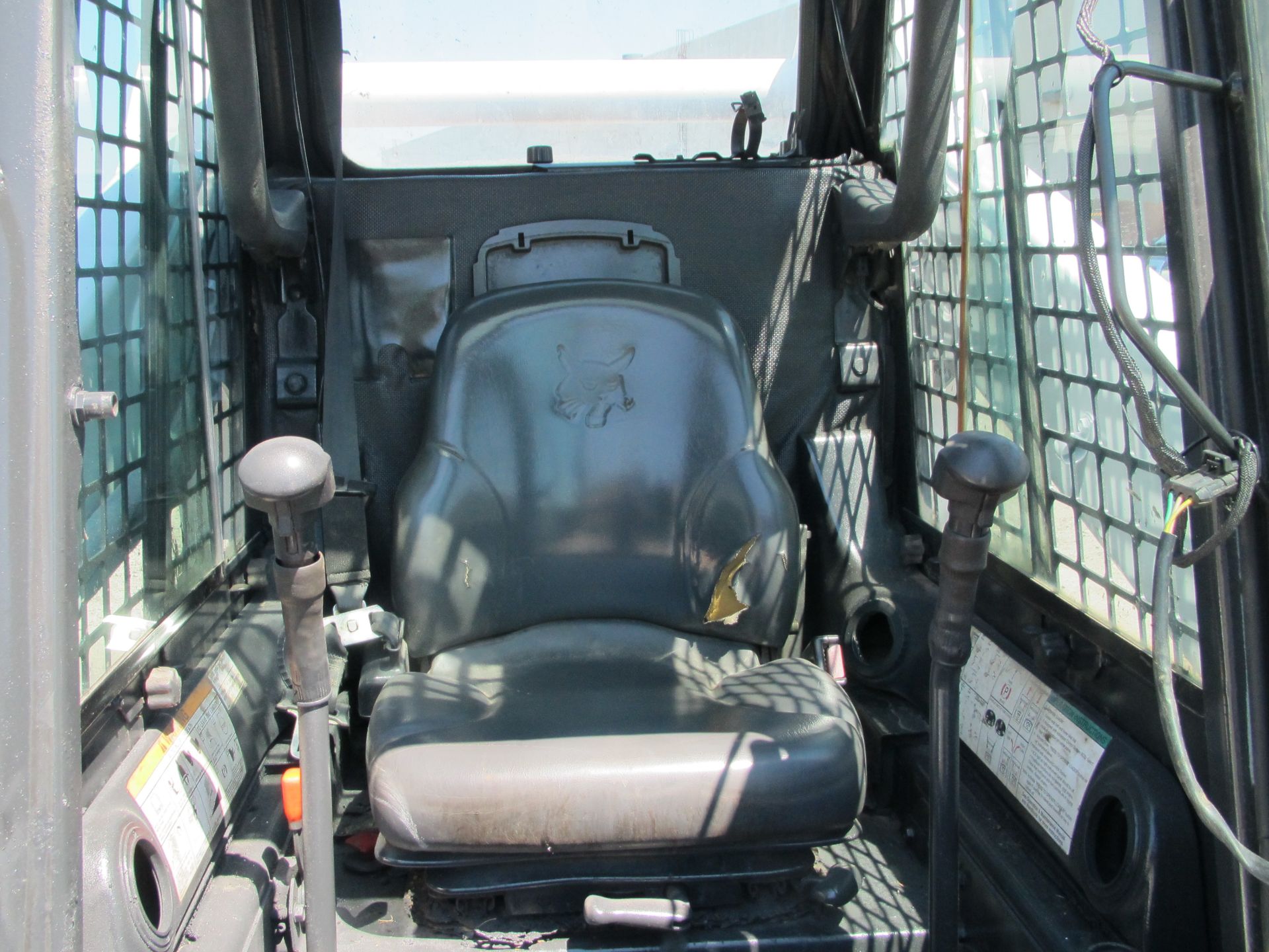 Bobcat S250 Skid Steer - Image 4 of 11