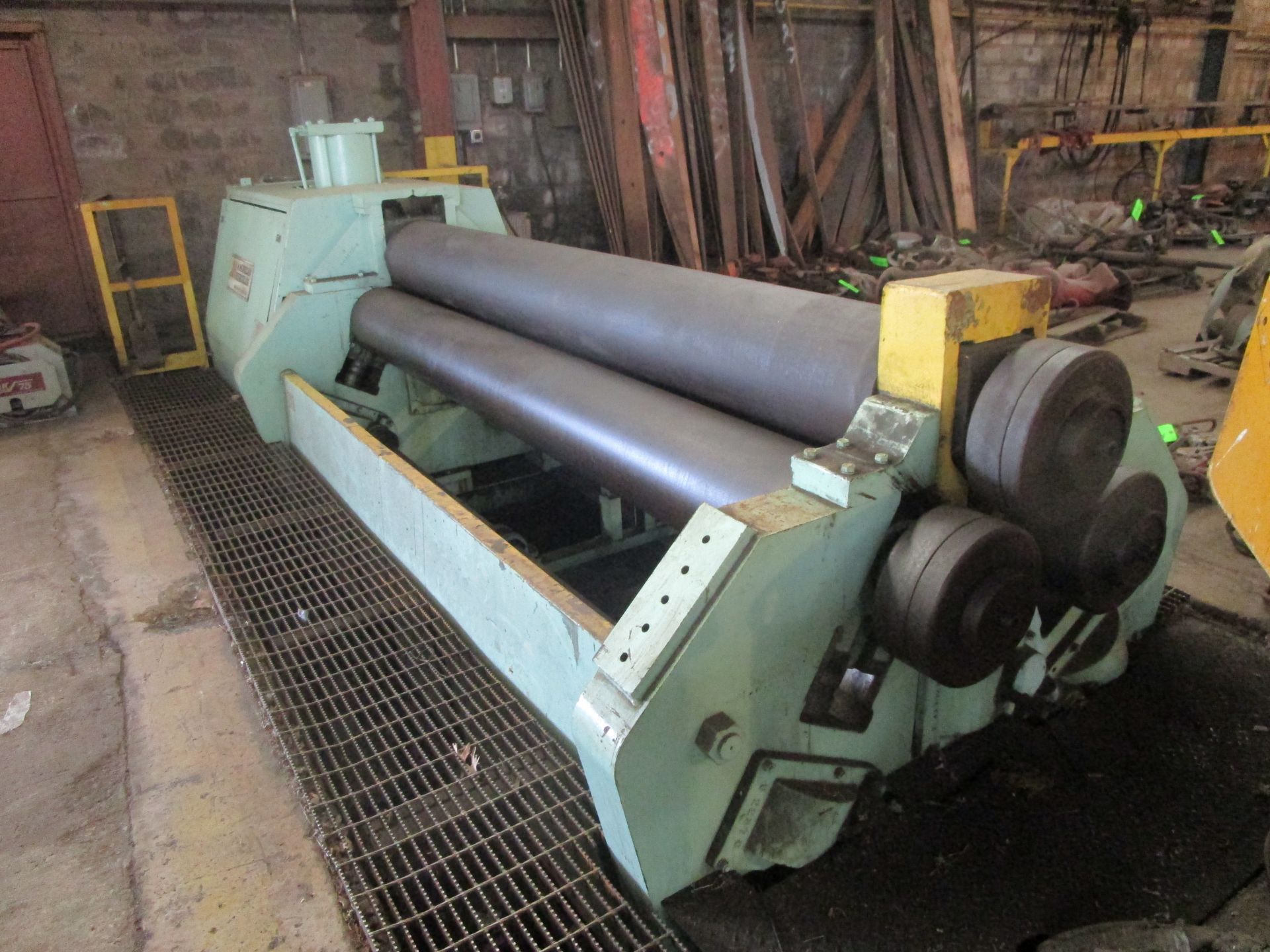 American Hercules 5/8in x 10FT Hydraulic Plate Bending Roll Roller - Image 2 of 9