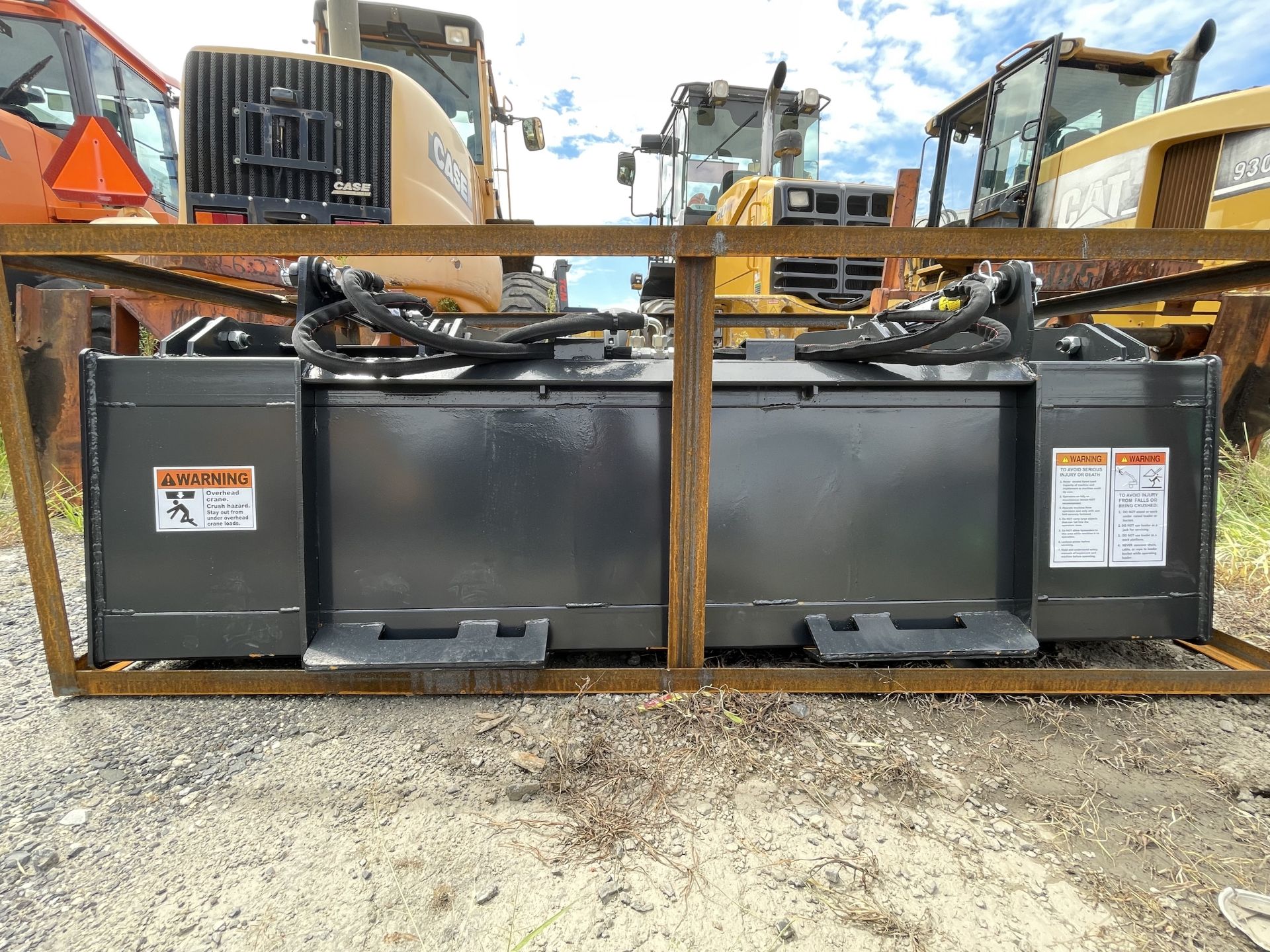 New Wolverine Skid Steer Grapple Bucket (C178) - Image 5 of 7