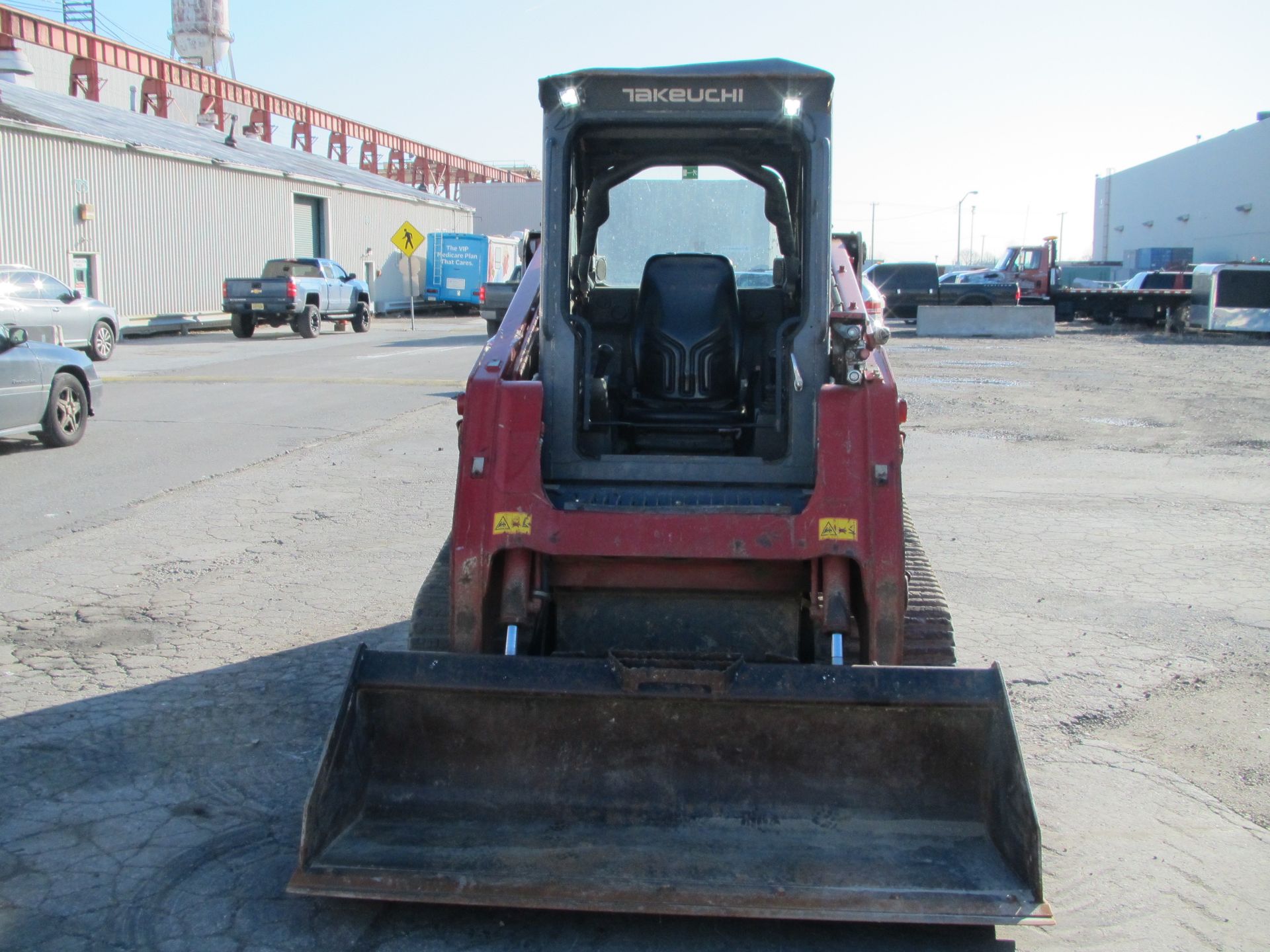 2015 Takeuchi TL10 Skid Steer - Image 9 of 17