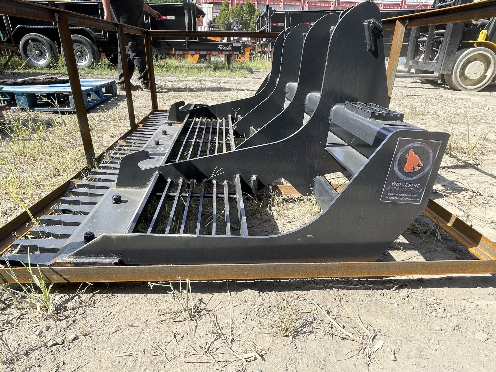 New Wolverine Skid Steer Power Rack Attachment (C198) - Image 4 of 5