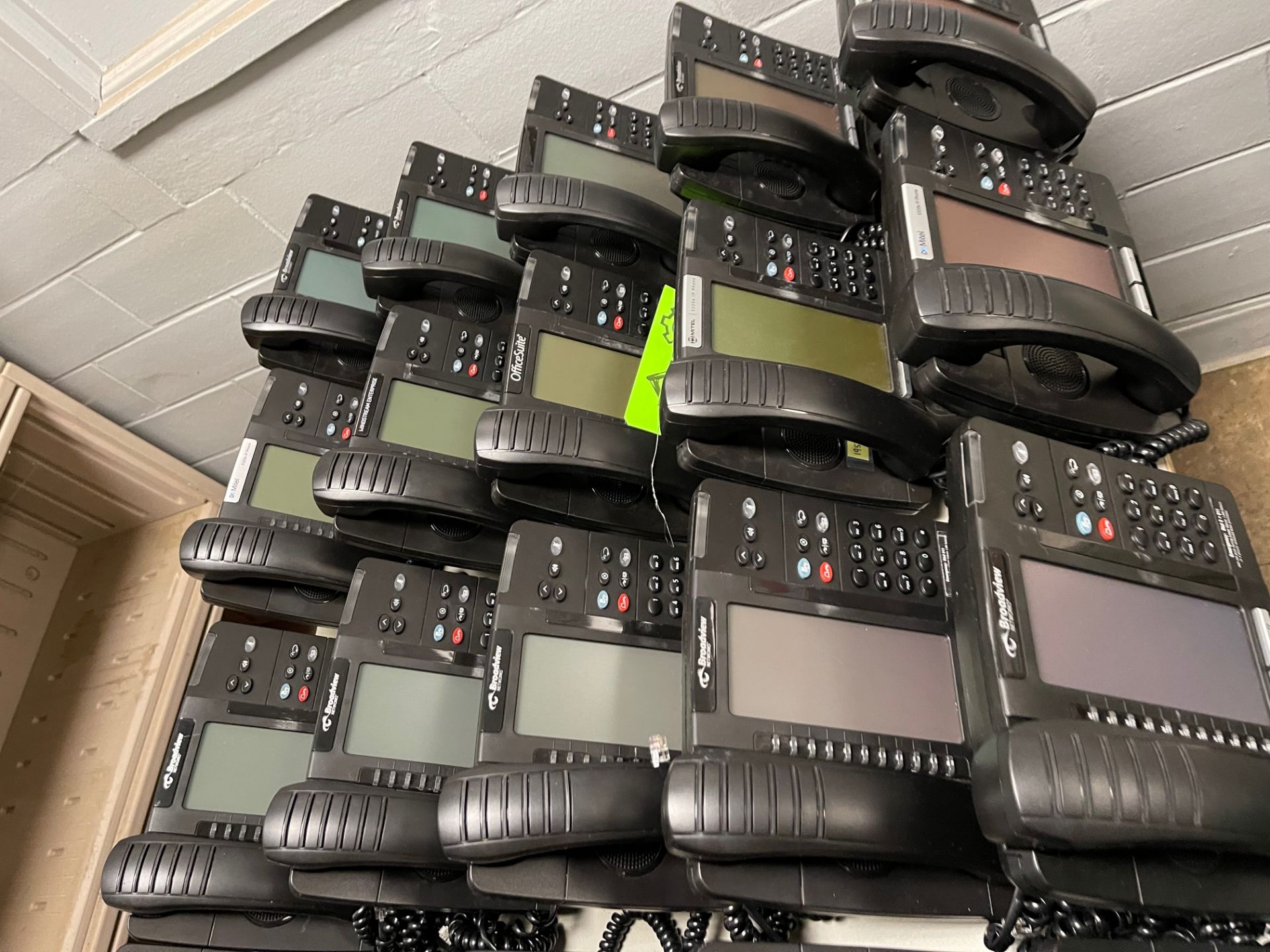 Lot of Office Phones - Image 8 of 8