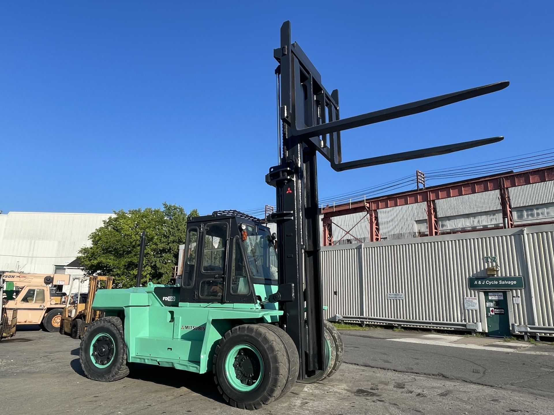 Mitsubishi FD150 33,000lb Forklift - Image 4 of 13