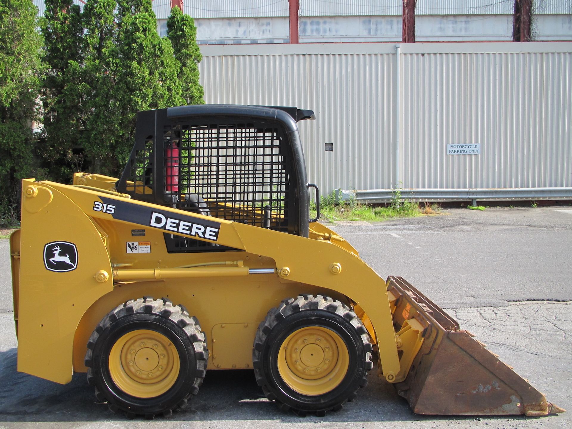 2013 John Deere 315 Skid Steer