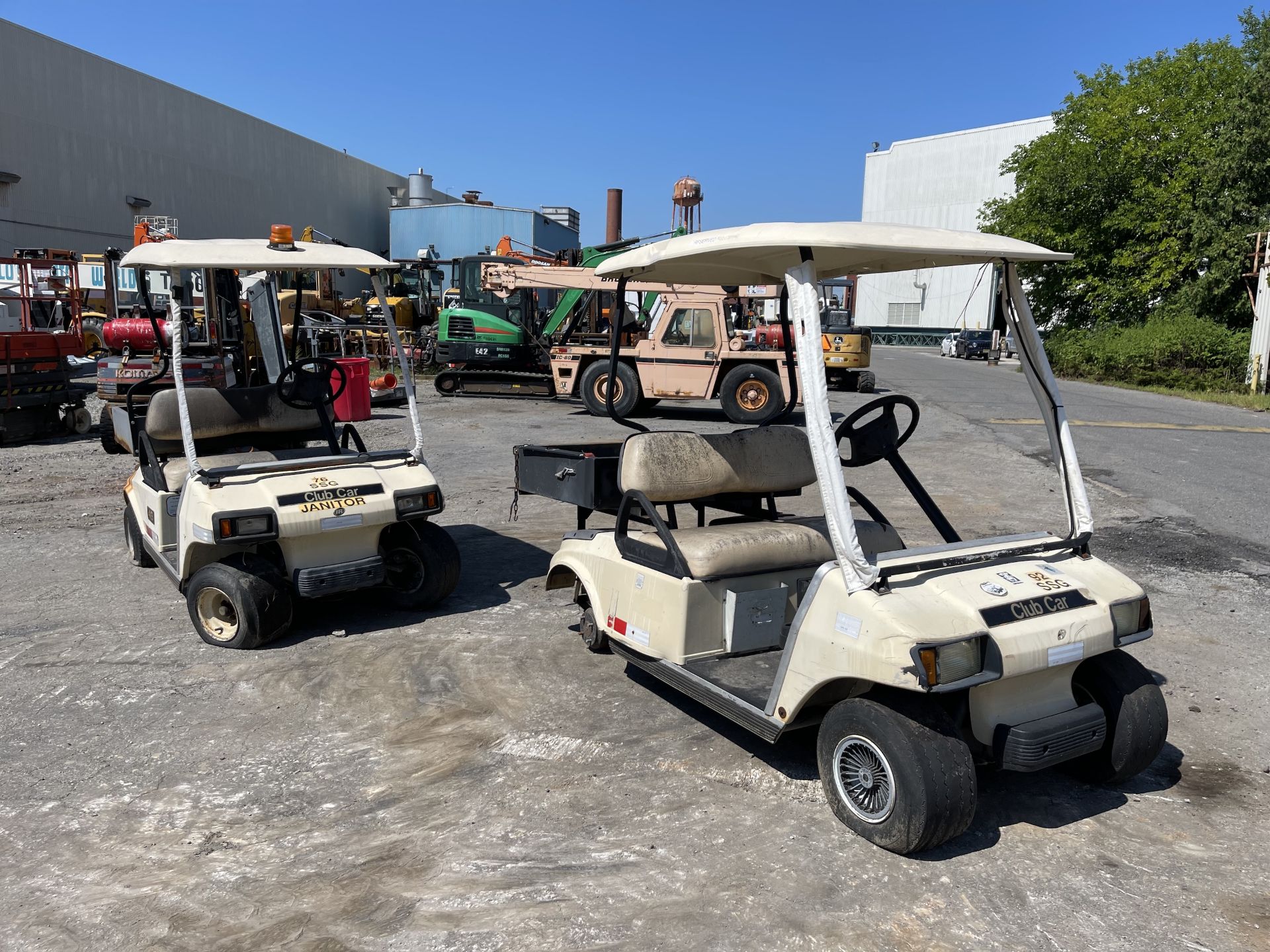 Lot of 2 Golf Carts - Image 2 of 15