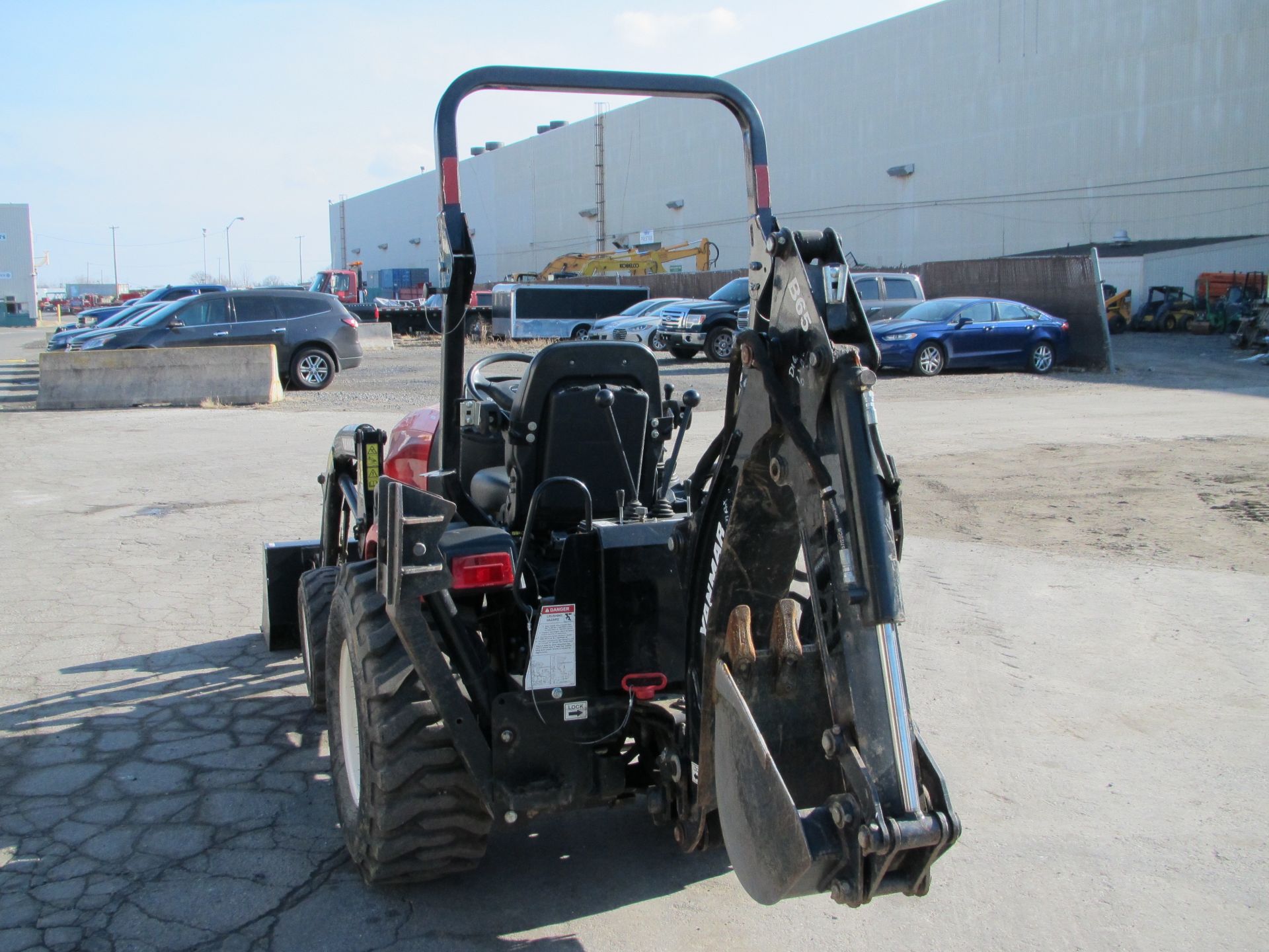 2017 Yanmar SA424 Backhoe - Image 6 of 15