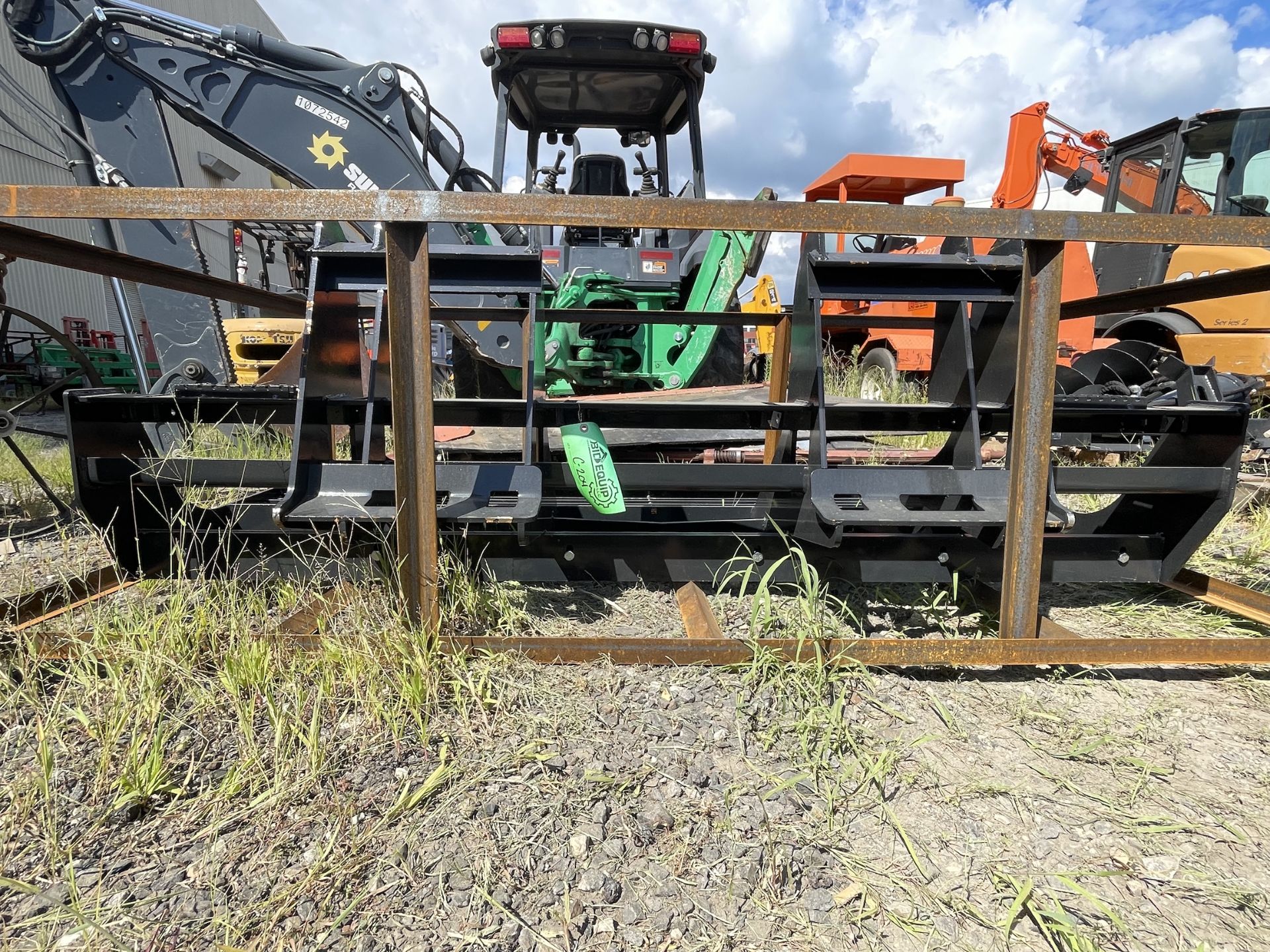 New Wolverine Skid Steer Power Rack Attachment (C204) - Image 3 of 6