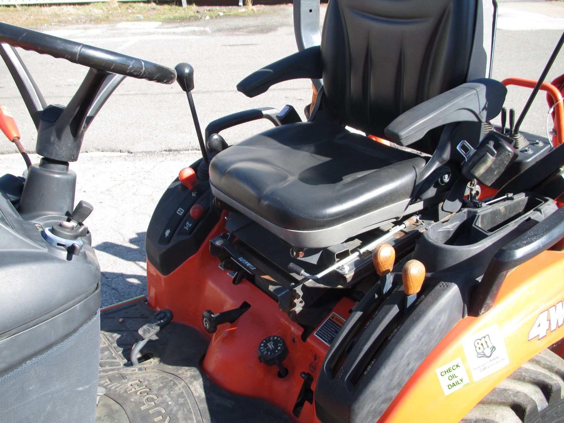 2018 Kubota BX23S Backhoe - Image 5 of 11