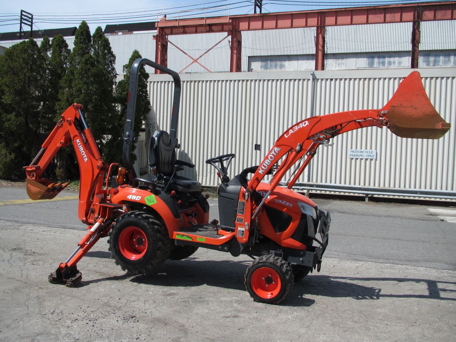 2018 Kubota BX23S Backhoe - Image 4 of 8