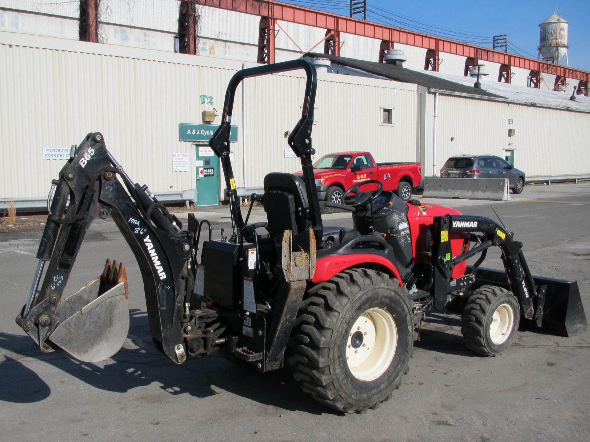 2017 Yanmar SA424 Backhoe - Image 4 of 15