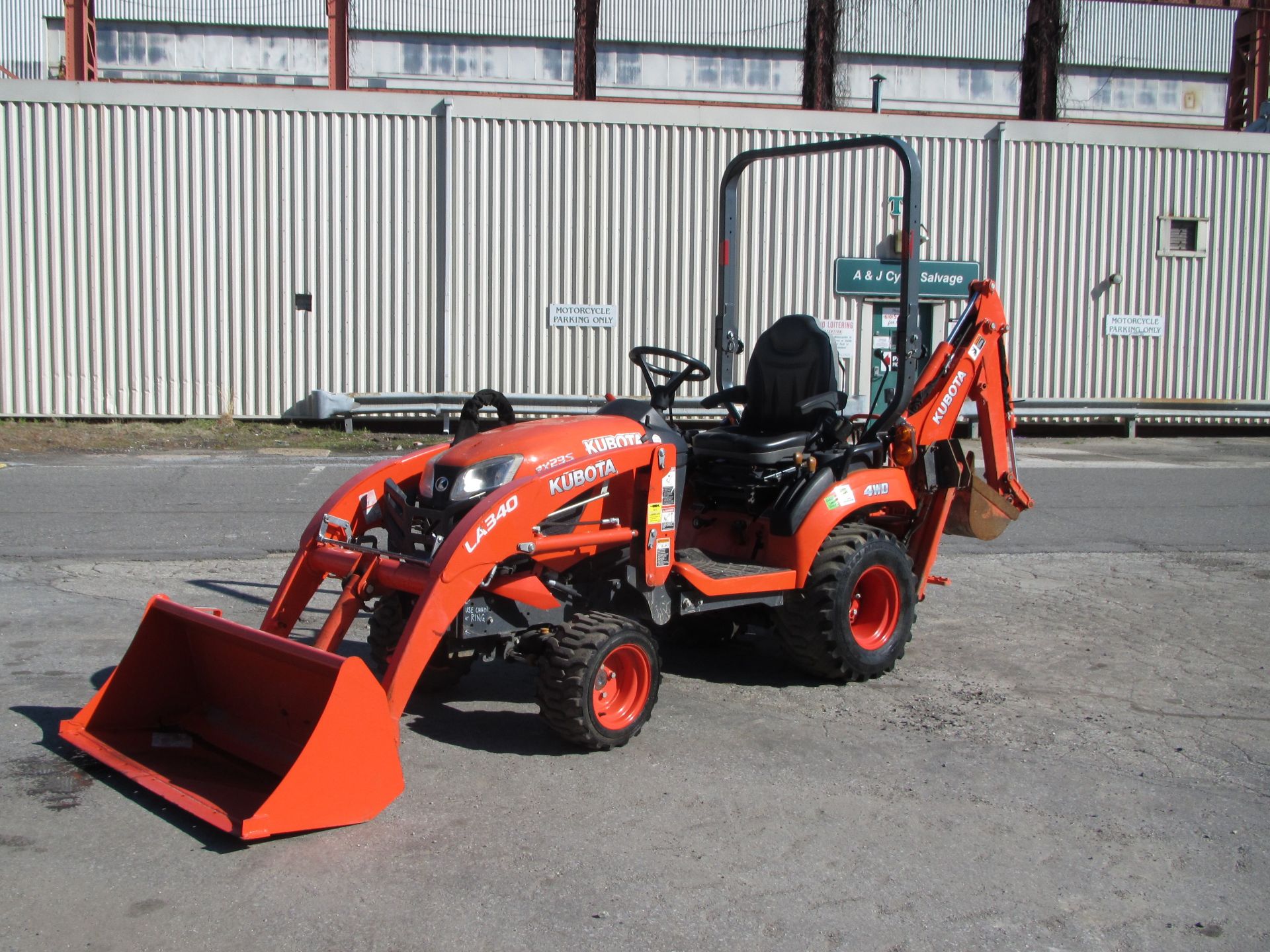 2018 Kubota BX23S Backhoe - Image 4 of 11