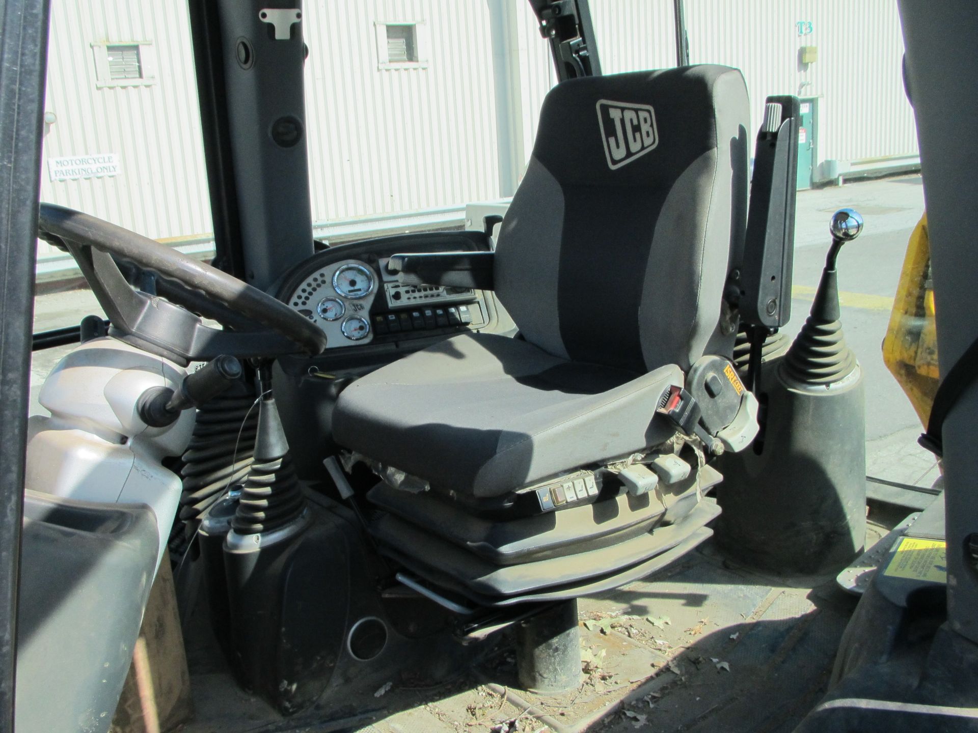 JCB 214 Backhoe Loader - Image 14 of 24