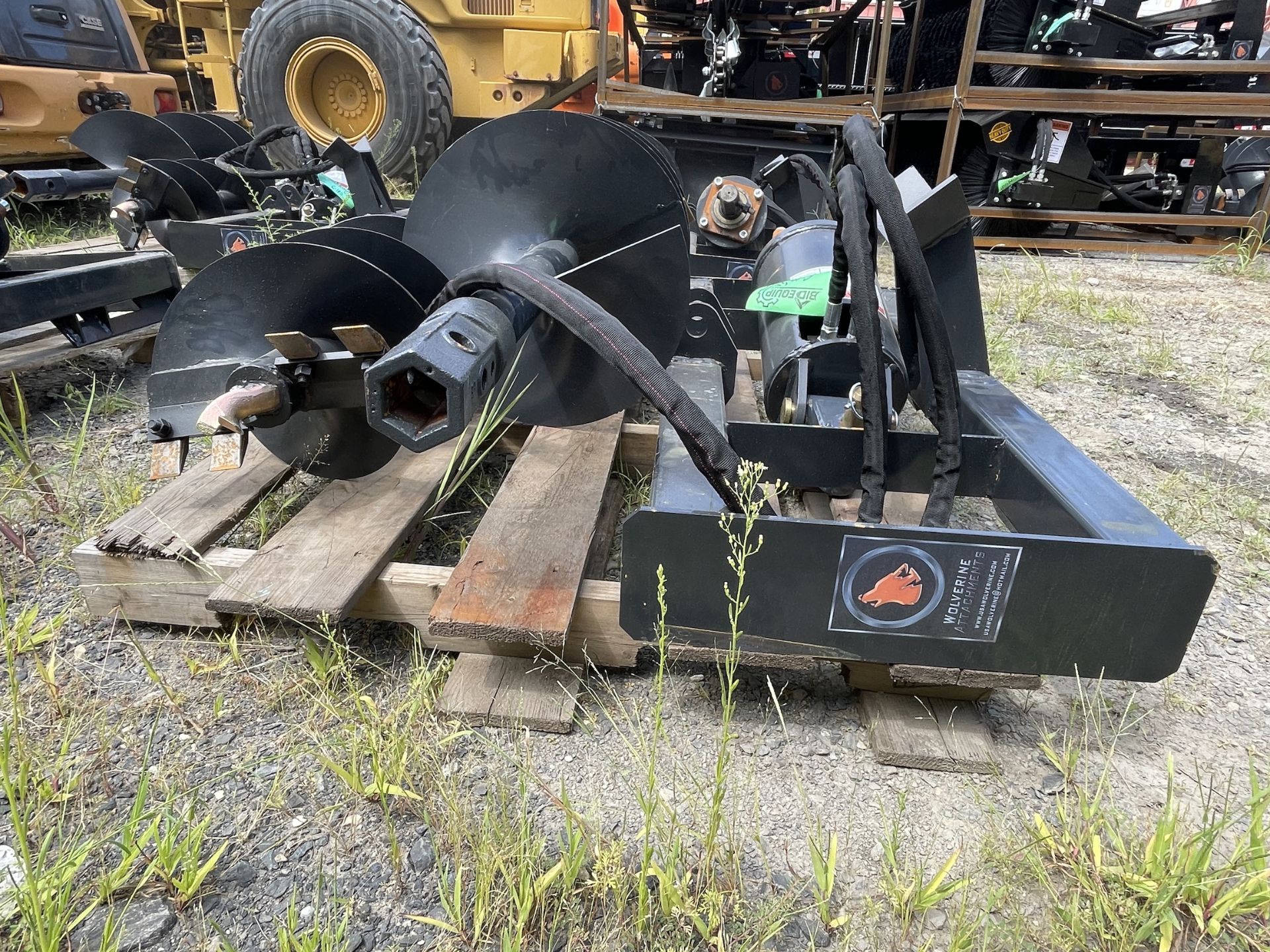 New Wolverine Skid Steer Auger Attachment (C186) - Image 5 of 7