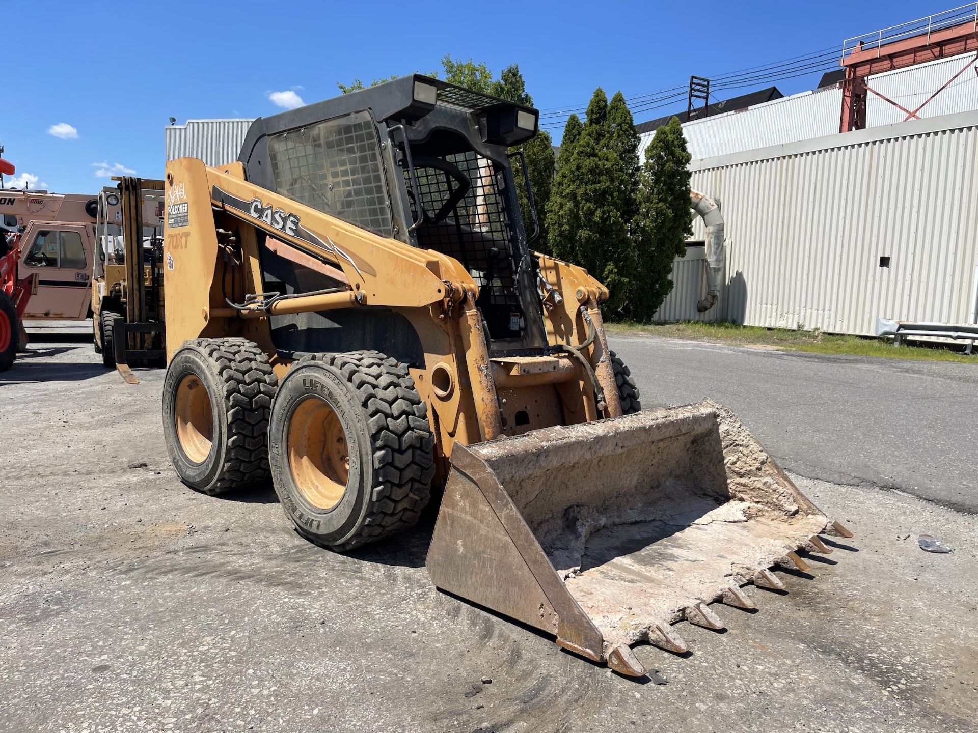 Case 70XT Skid Steer - Image 9 of 18