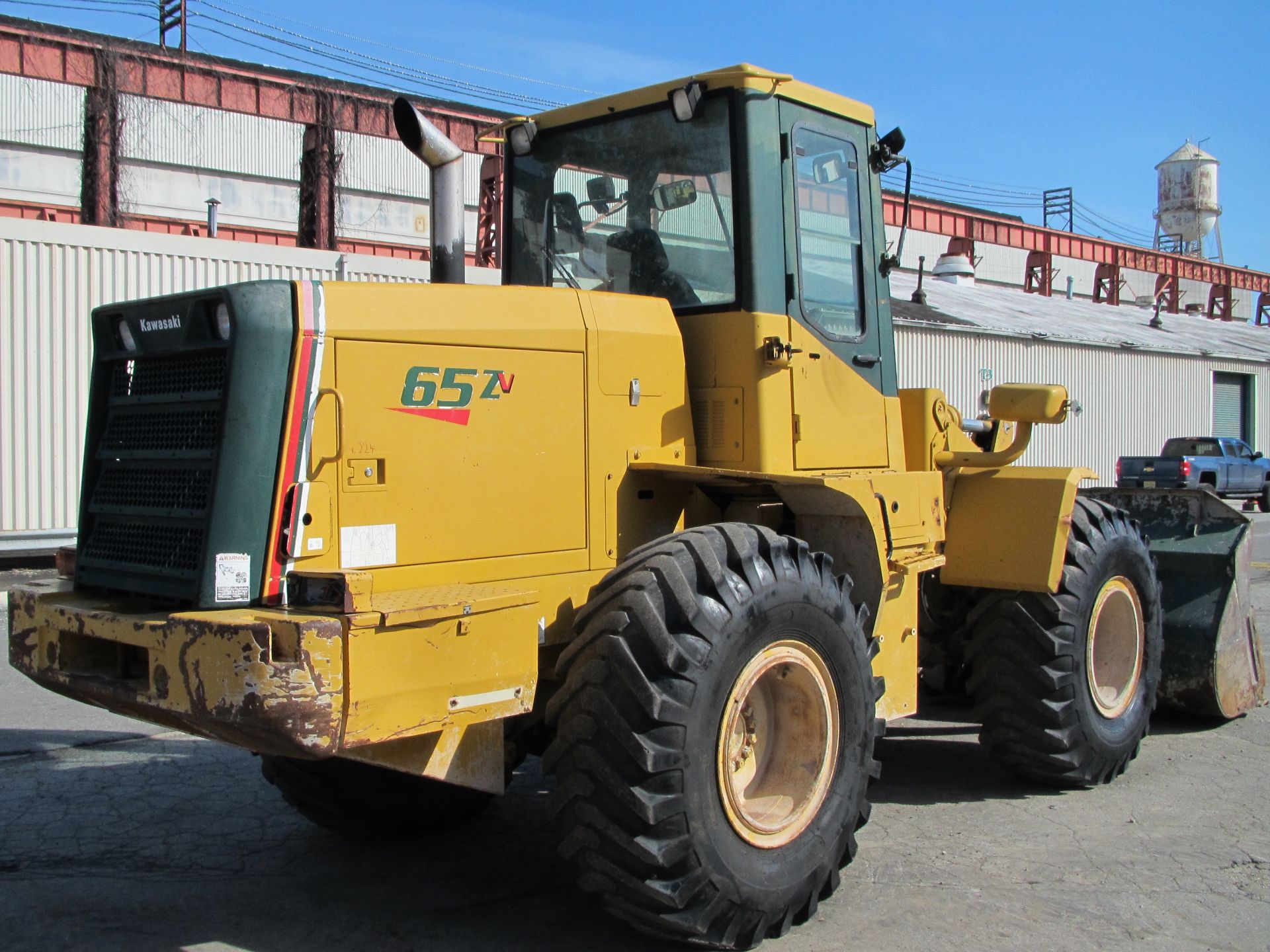 Kawasaki 65ZV Wheel Loader - Image 4 of 24