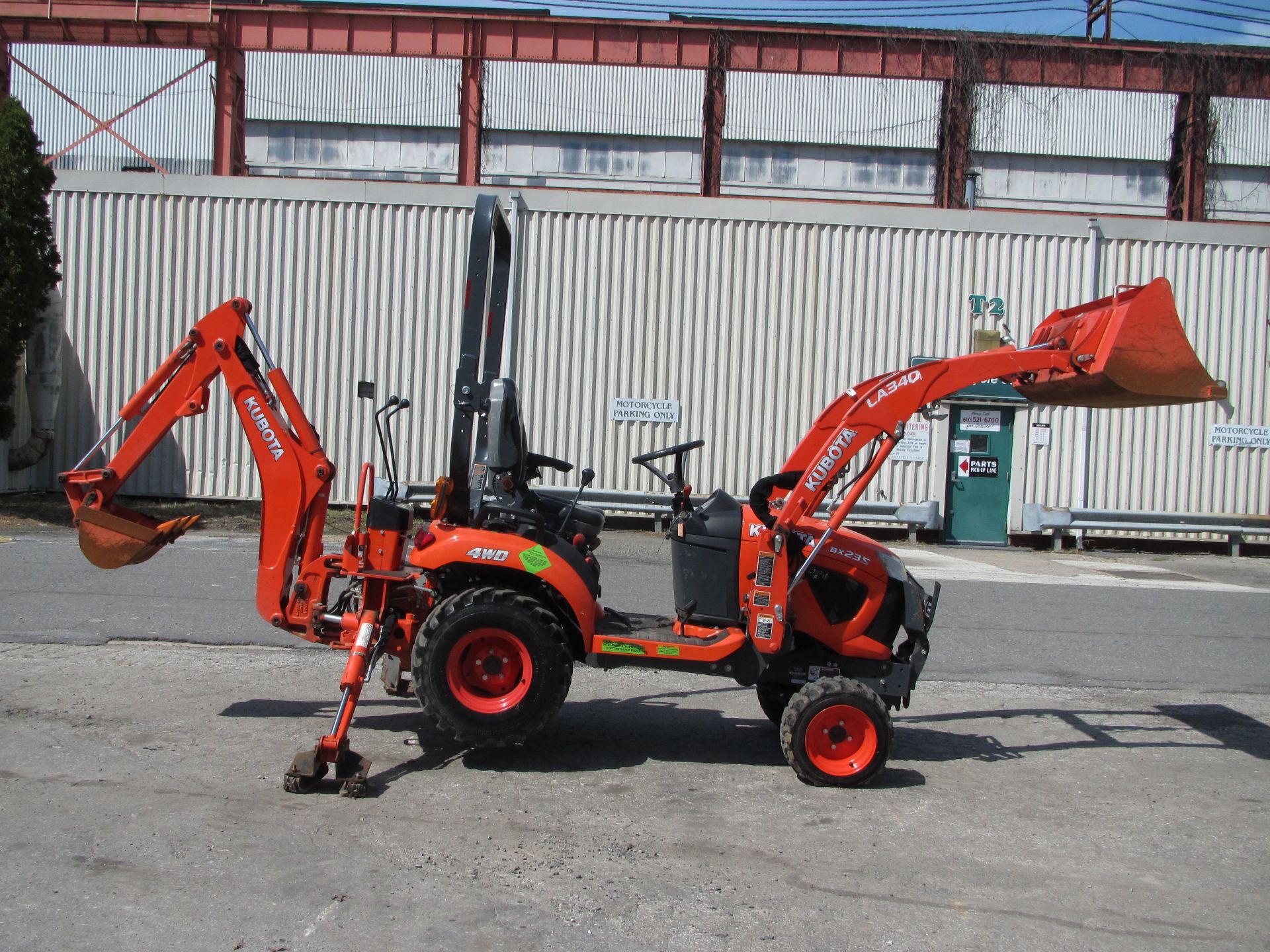 2018 Kubota BX23S Backhoe - Image 5 of 8