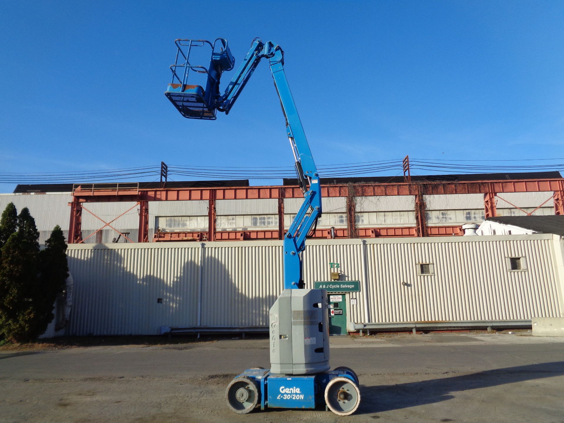 2010 Genie Z30/20NRJ Boom lift - Image 18 of 21