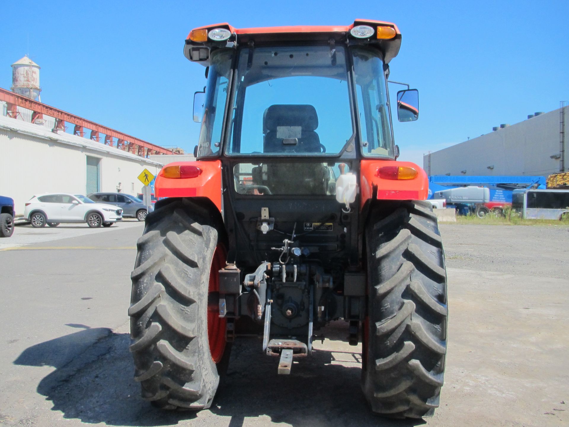 Kubota M7060 Tractor - Image 3 of 11