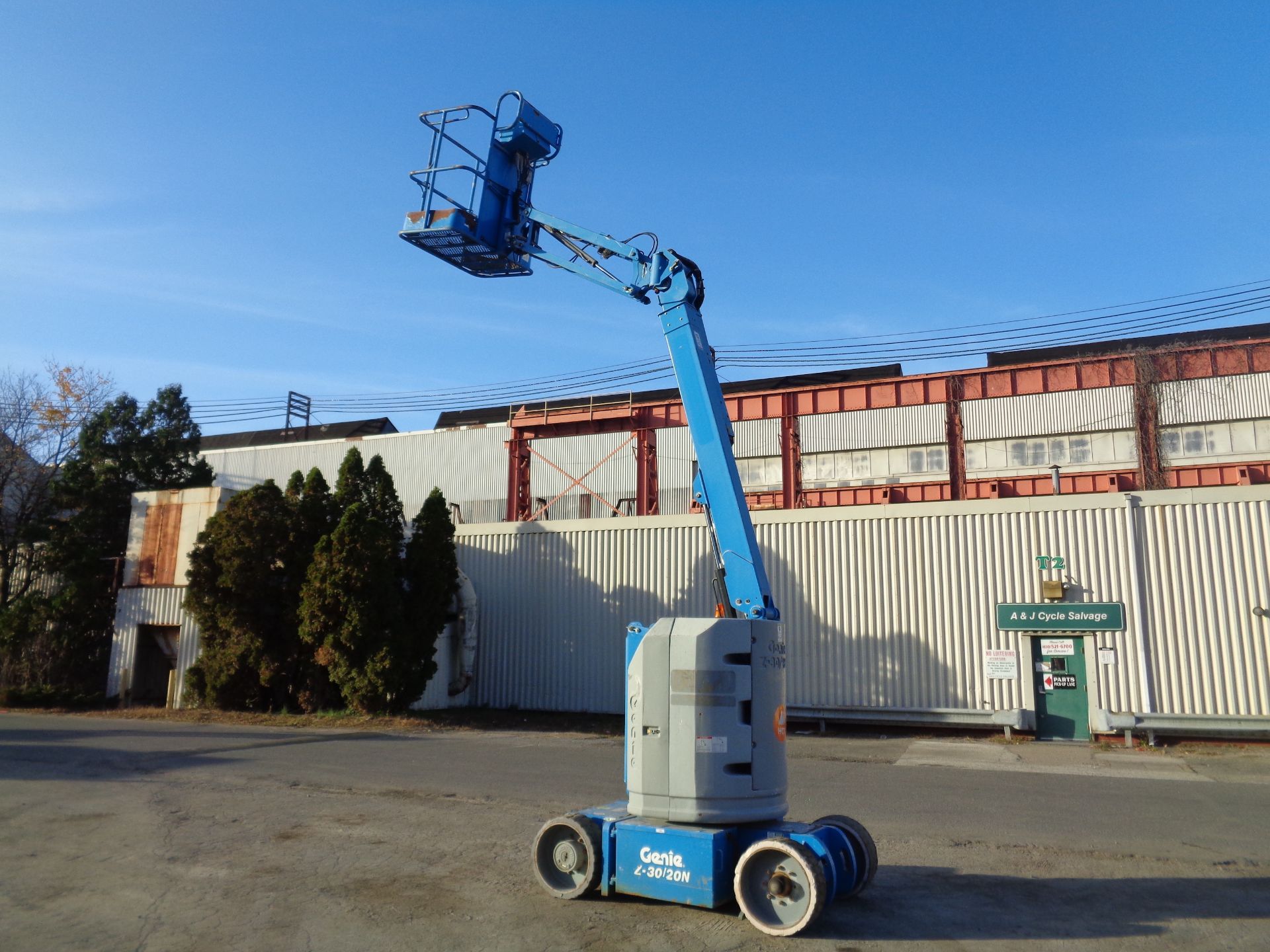 2010 Genie Z30/20NRJ Boom lift - Image 12 of 21