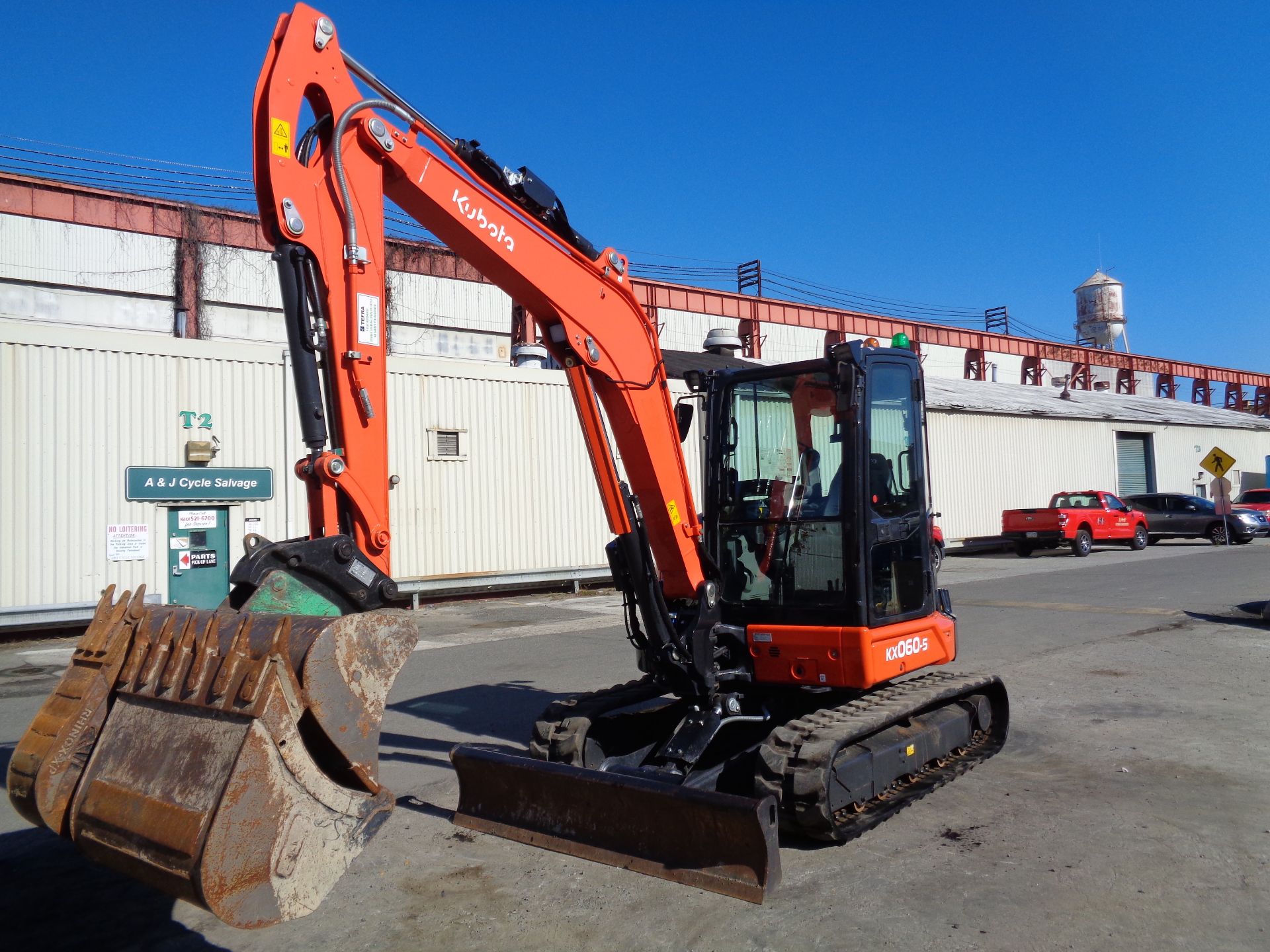 2021 Kubota KX060 Midi Excavator - Image 2 of 13