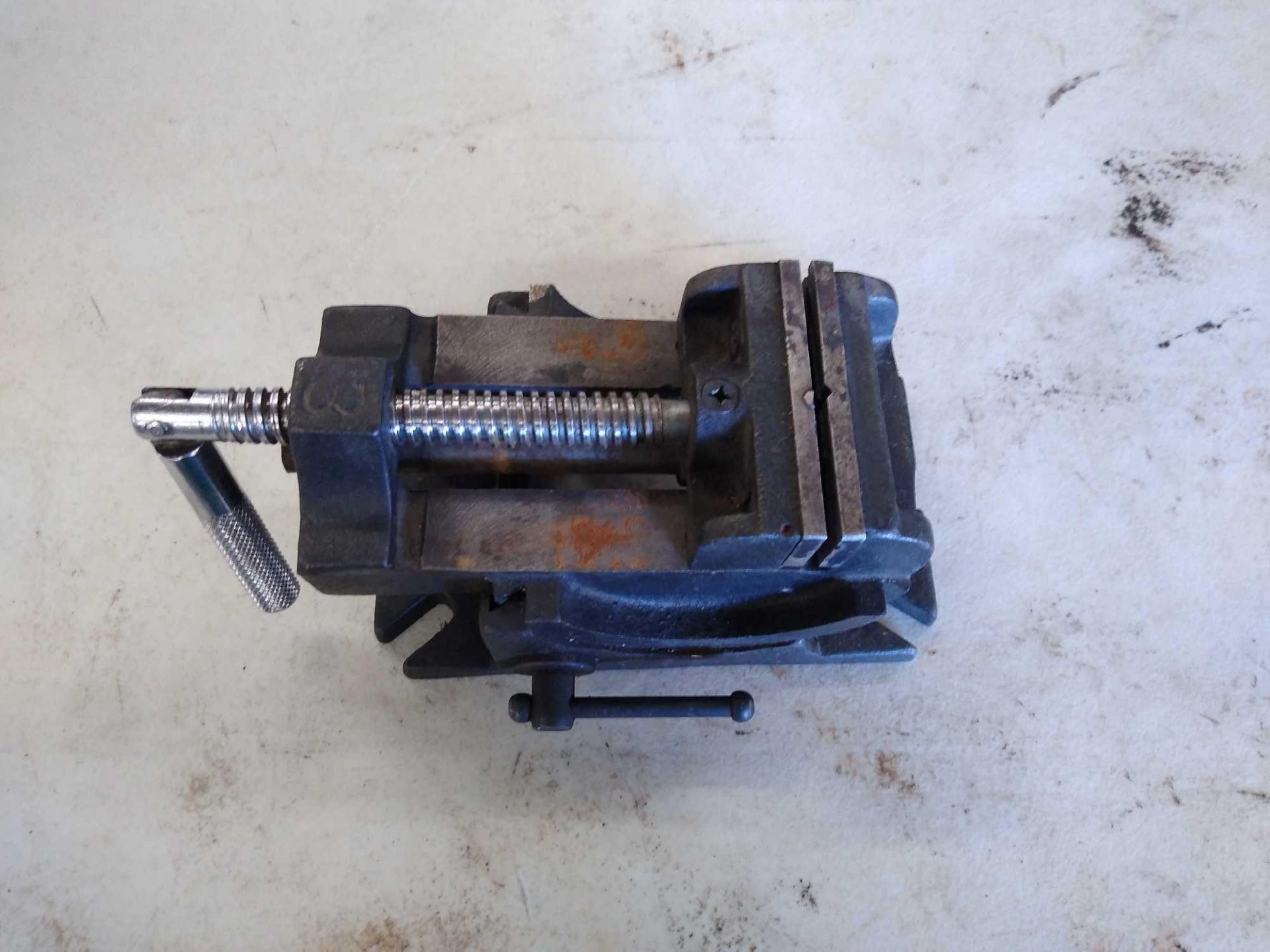 Small Bench Vise 3" Open - Image 9 of 10