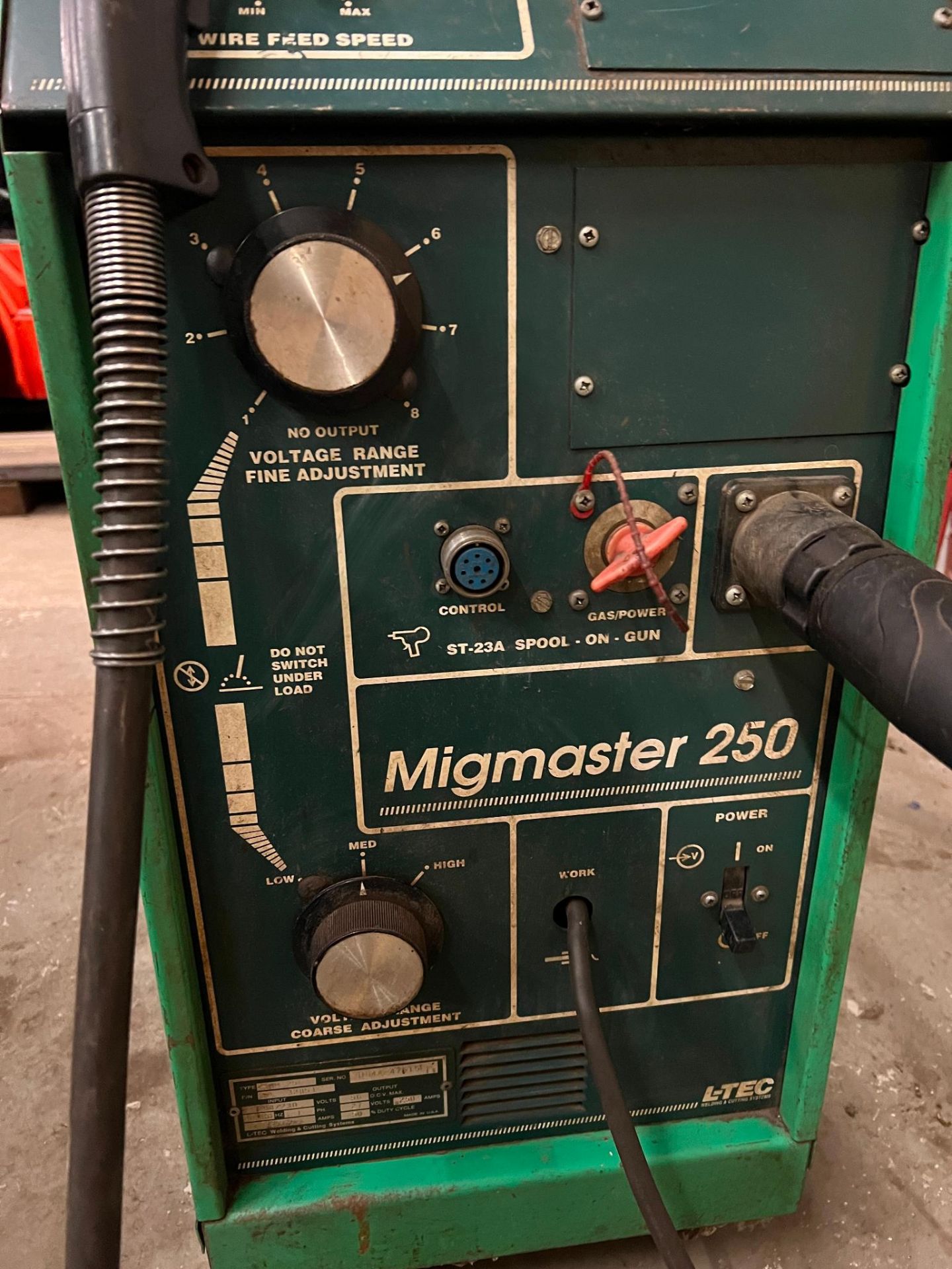 L-Tec Migmaster 250 Single Phase Wire Feed Welder, Serial Number B94A-47515. Type: MM-256 Part # 328 - Image 4 of 13