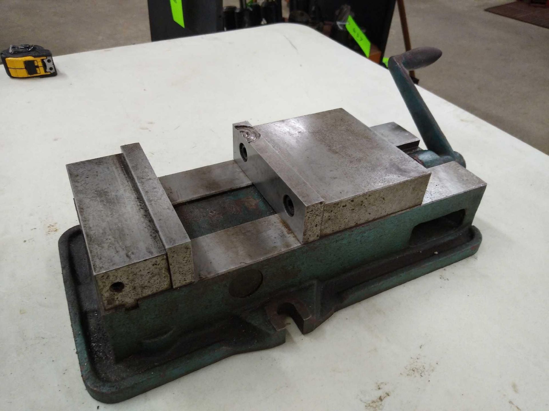 6.5 Inch Vise - Image 4 of 7