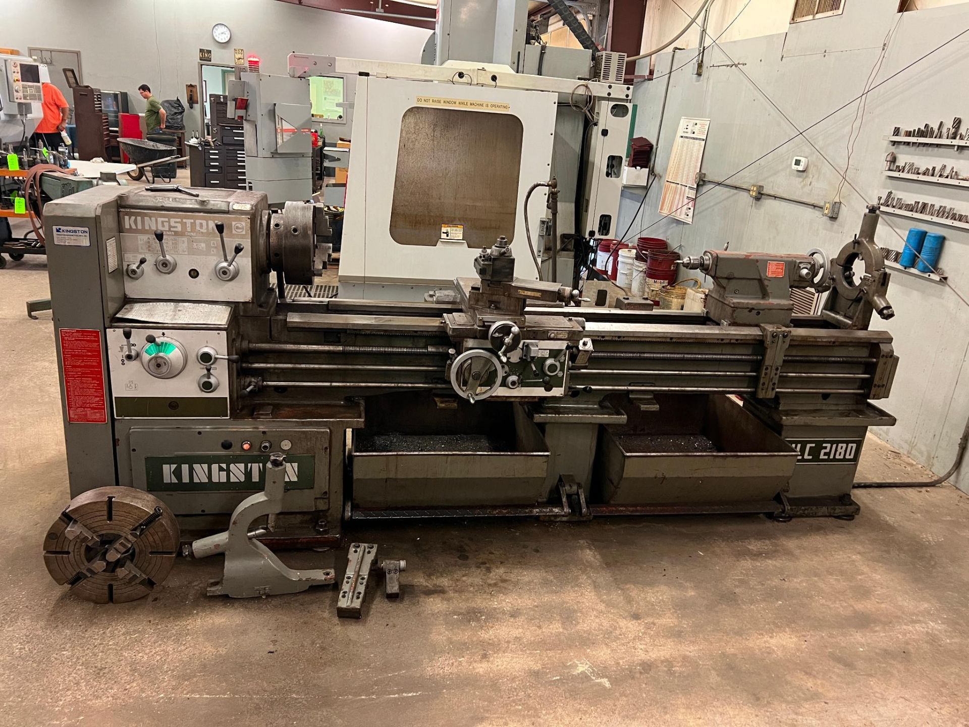 Kingston HLC-2180 (JIMK530x2000) Gap Bed Engine lathe Serial Number K3099715. 21" x 80" Swing over b - Image 2 of 21