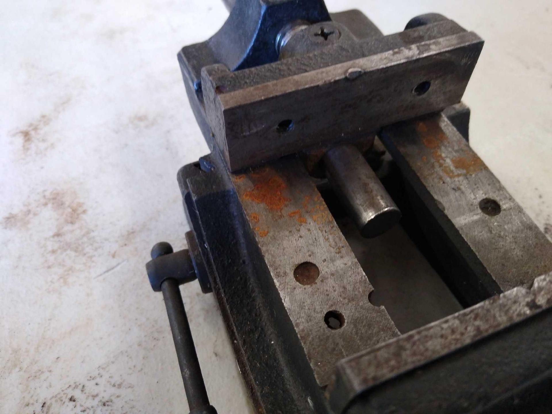Small Bench Vise 3" Open - Image 8 of 10