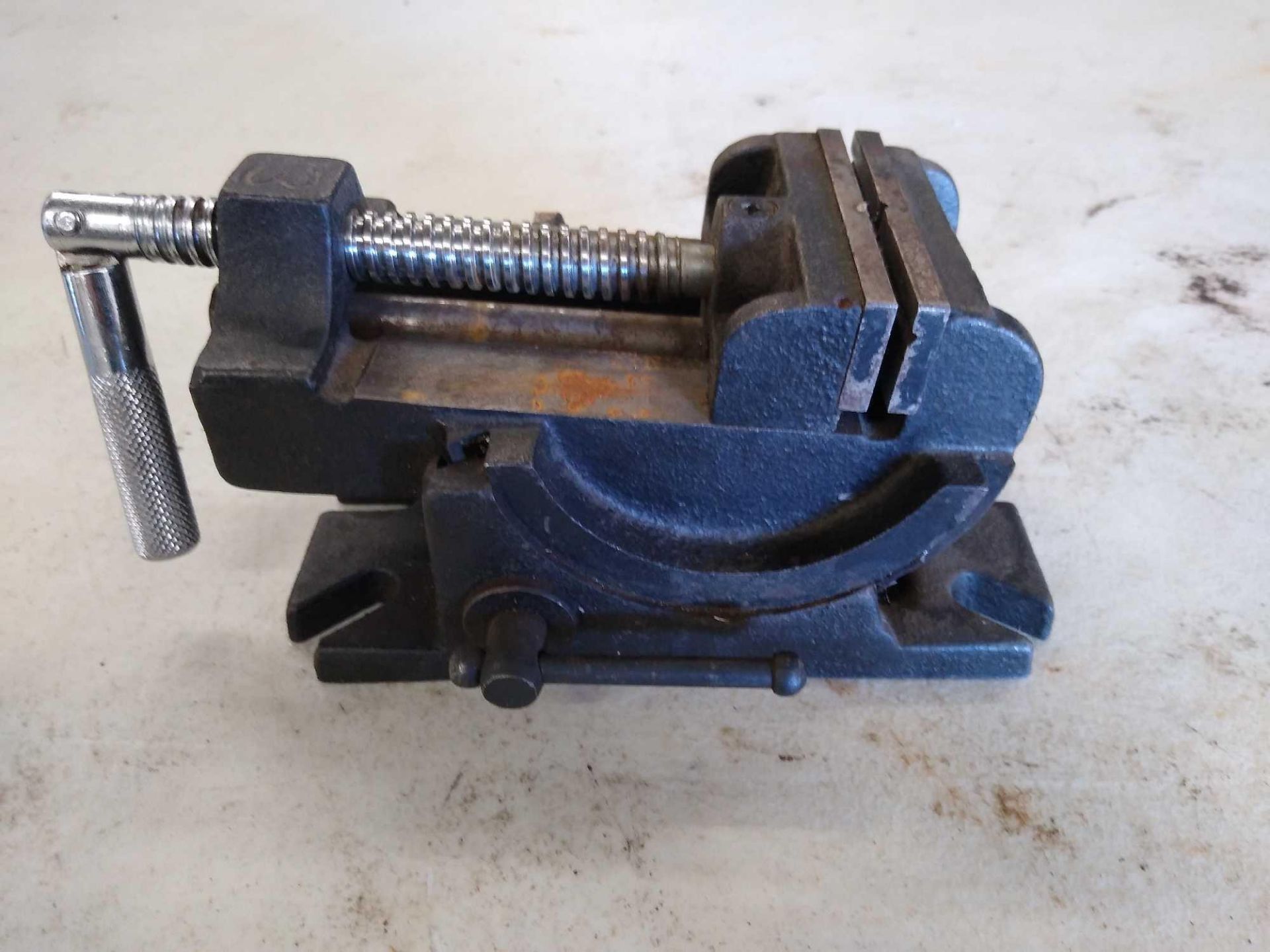Small Bench Vise 3" Open - Image 10 of 10