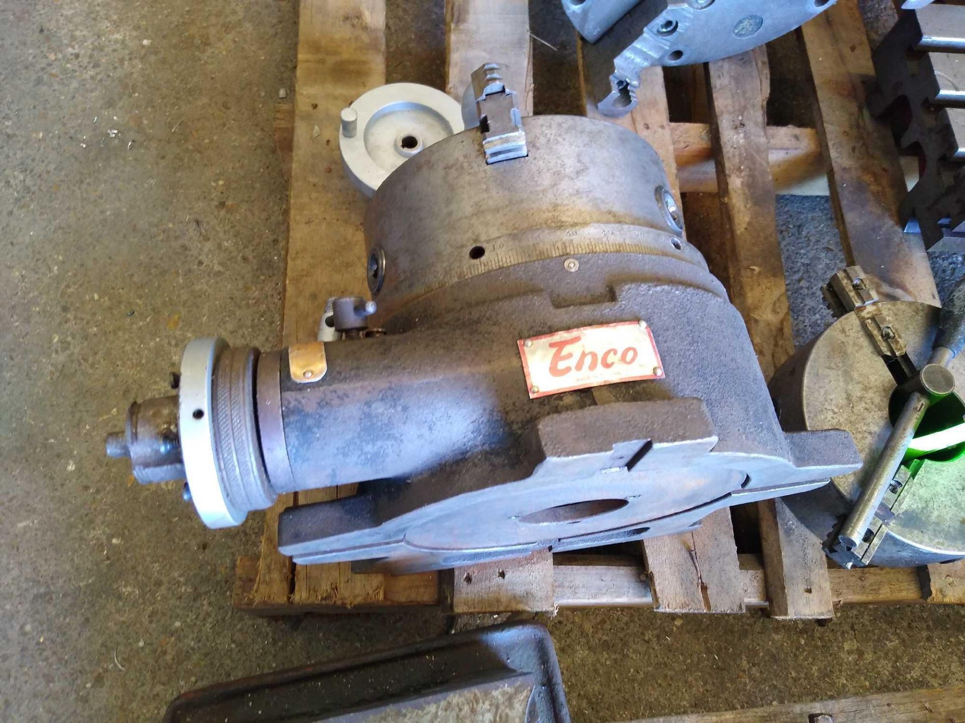 Enco Dividing Head with Tail Stock and Face Plates. 8" 3 Jaw Chuck.