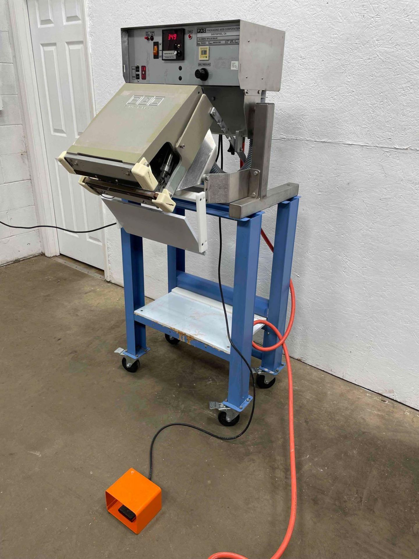 PAC PIS-GA12 Packaging Aids Corporation Impulse Sealer, 12" 120V - Image 2 of 12