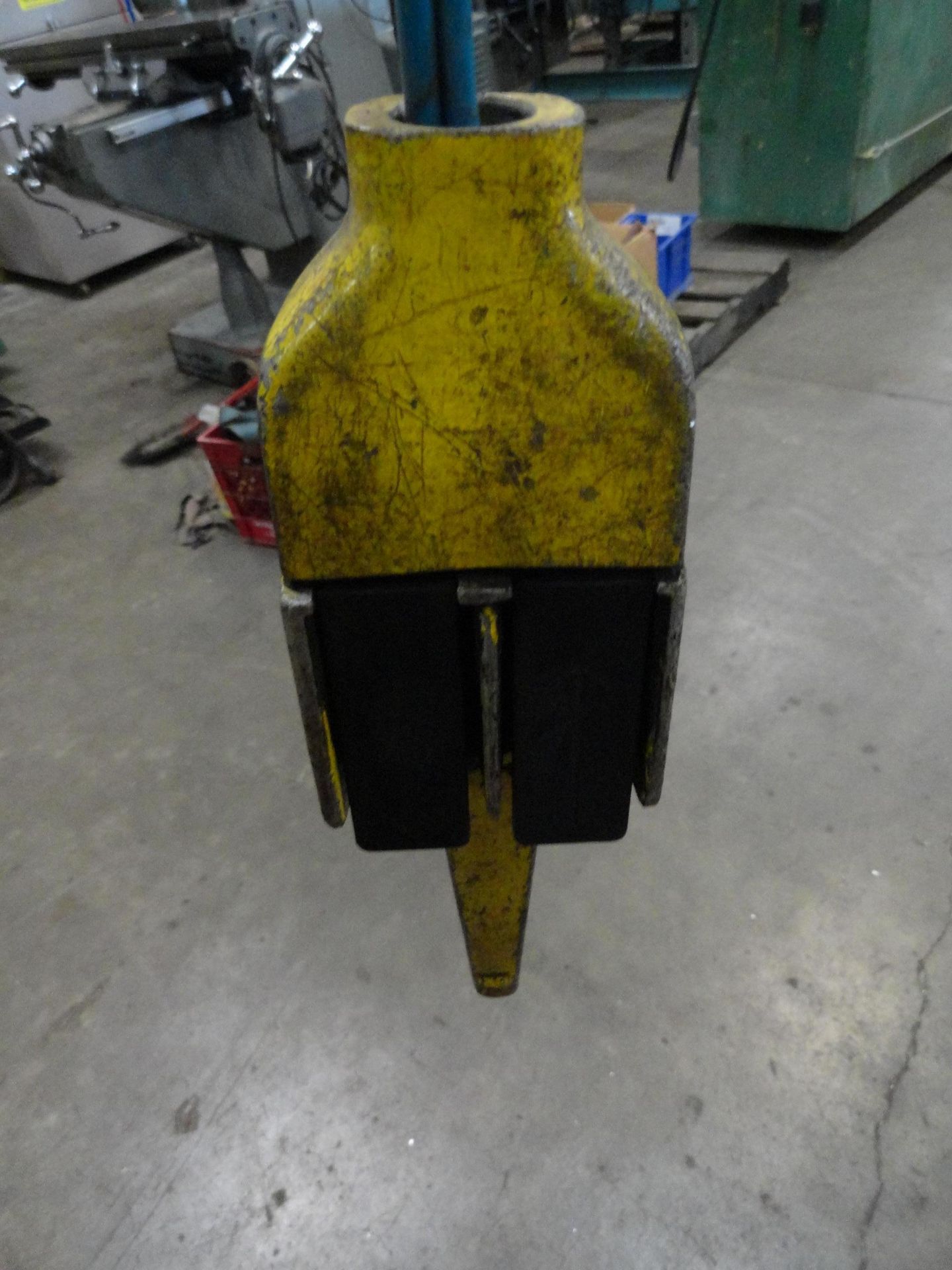 6-Ton Duff-Norton Pnuematic Hoist Md 12000 8' Lift - Image 10 of 12