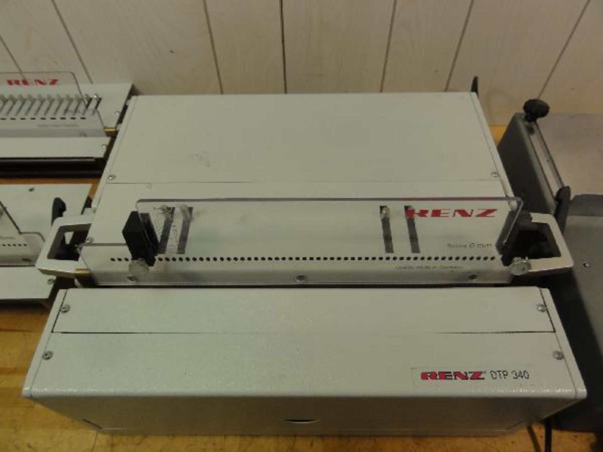 Renz DTP 340M Electric Desktop Punch Machine & CL3000 Electric Coil Inserter - Image 4 of 26