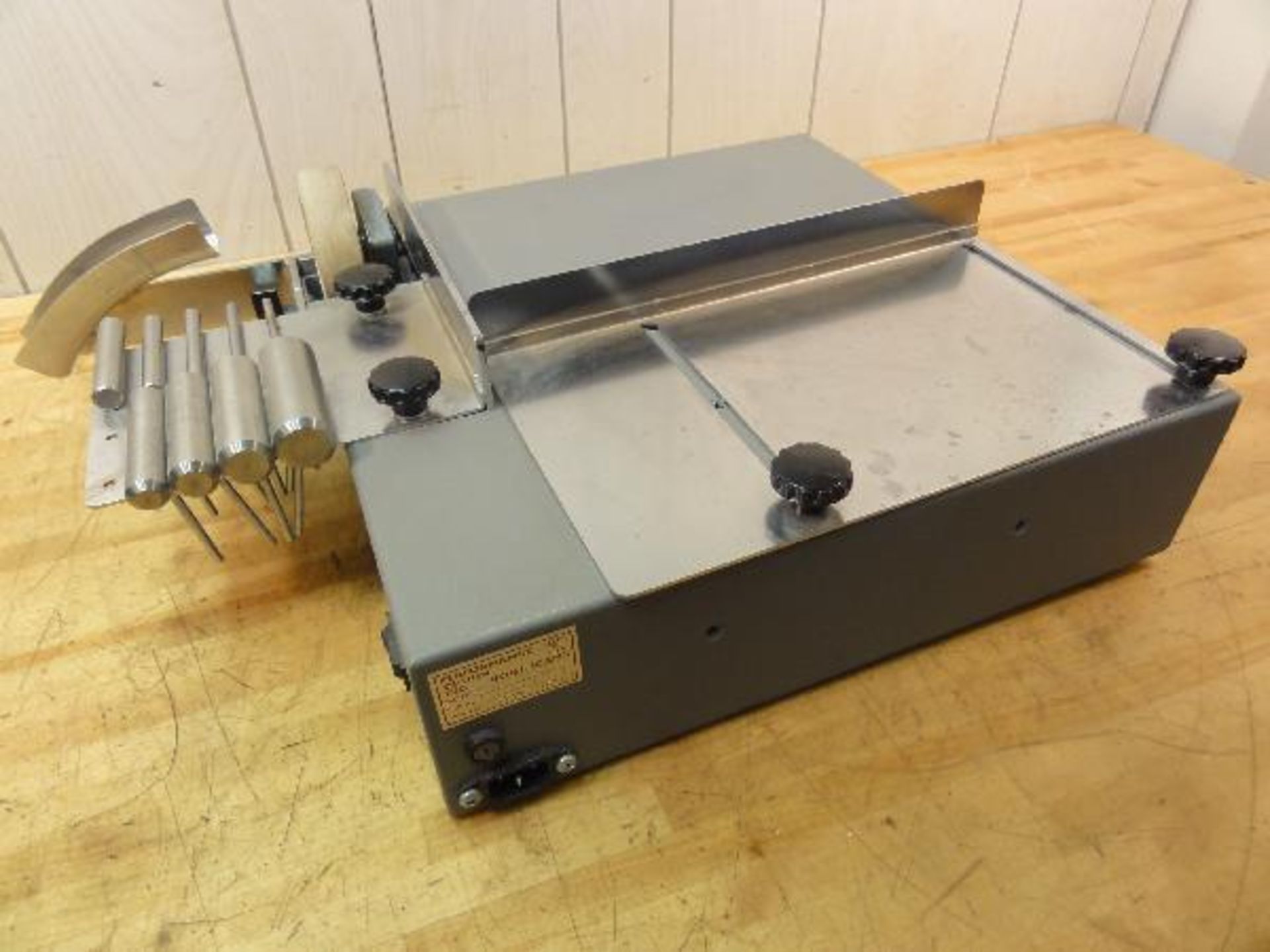 Renz DTP 340M Electric Desktop Punch Machine & CL3000 Electric Coil Inserter - Image 23 of 26