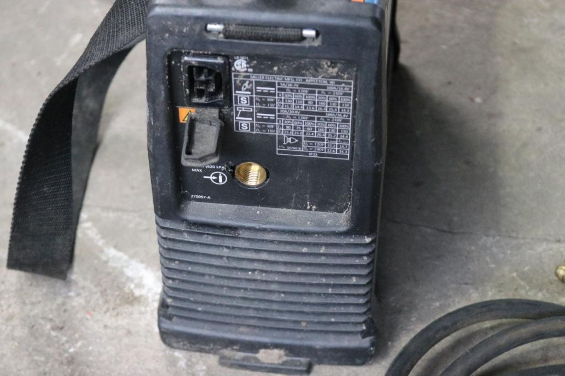 2020 Miller MAXSTAR 161 Welder SKU: 907710001 Serial Number NA380374L 110/220 Single Phase Input Wel - Image 4 of 9