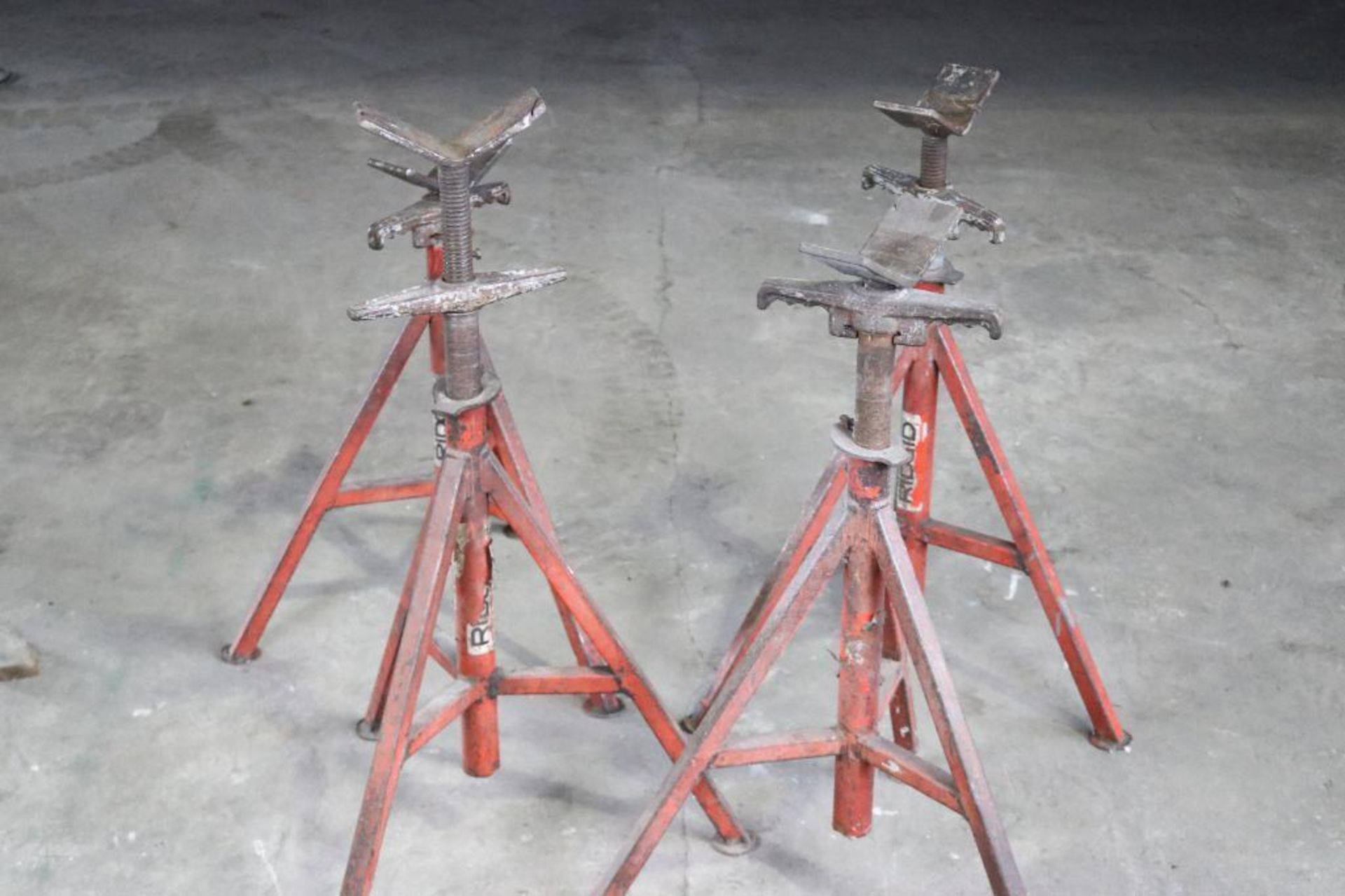 (4) Rigid Pipe Stands