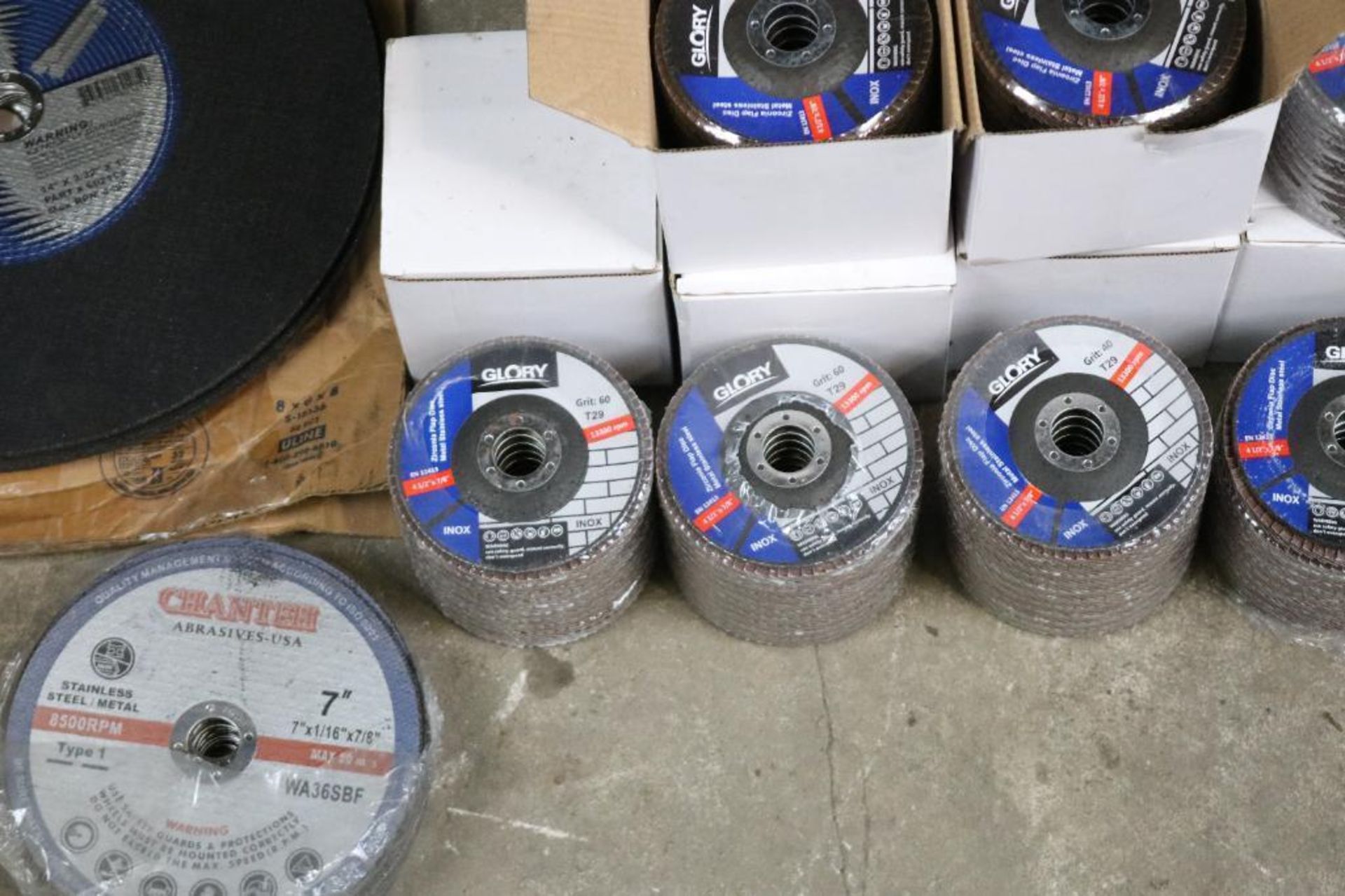 Large Assortment Grinding Discs Various Sizes - Image 4 of 5